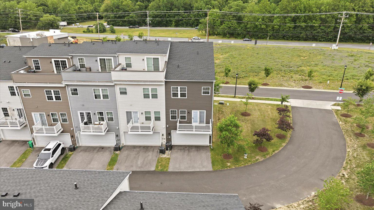 AMBER RIDGE - Residential