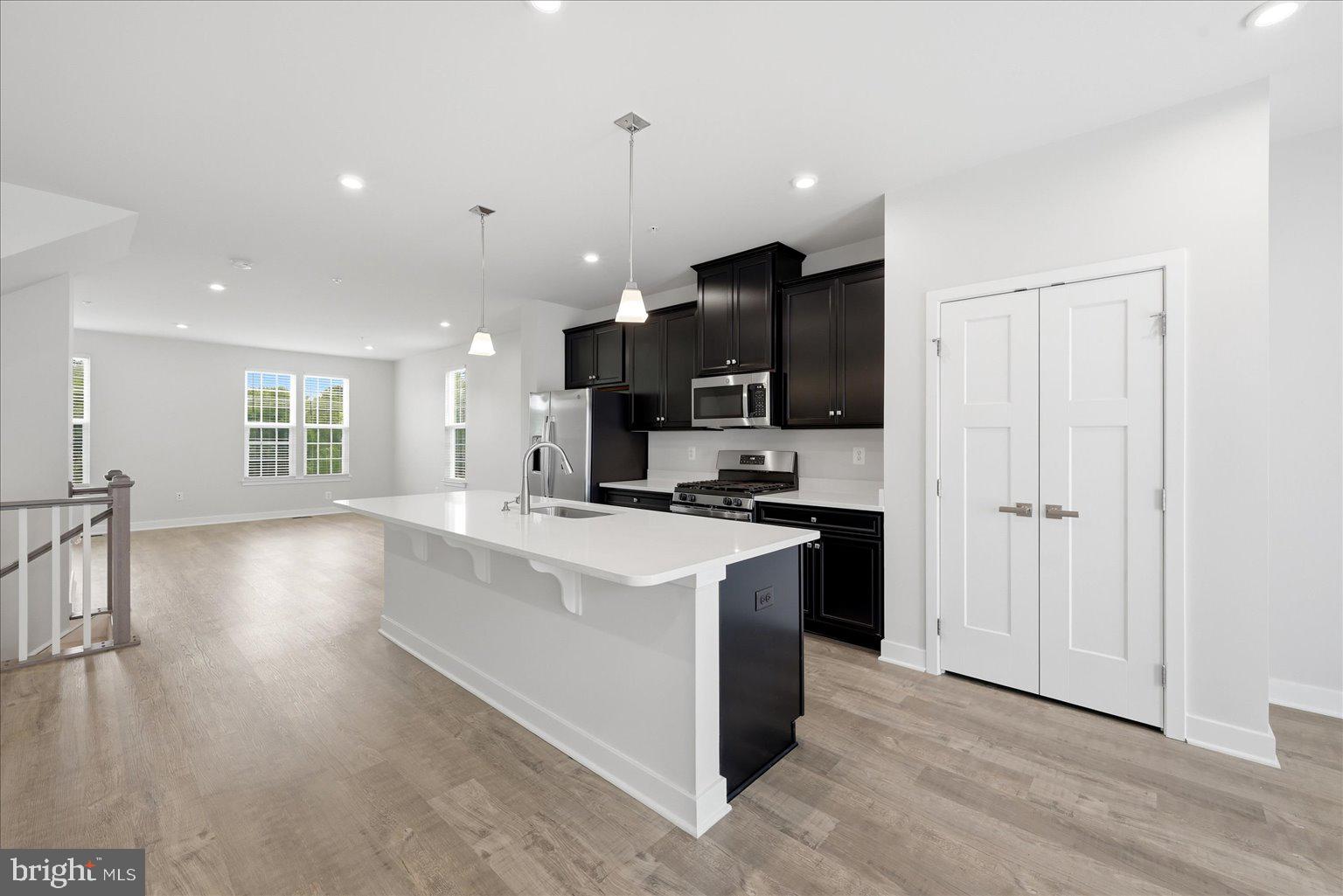 AMBER RIDGE - Residential