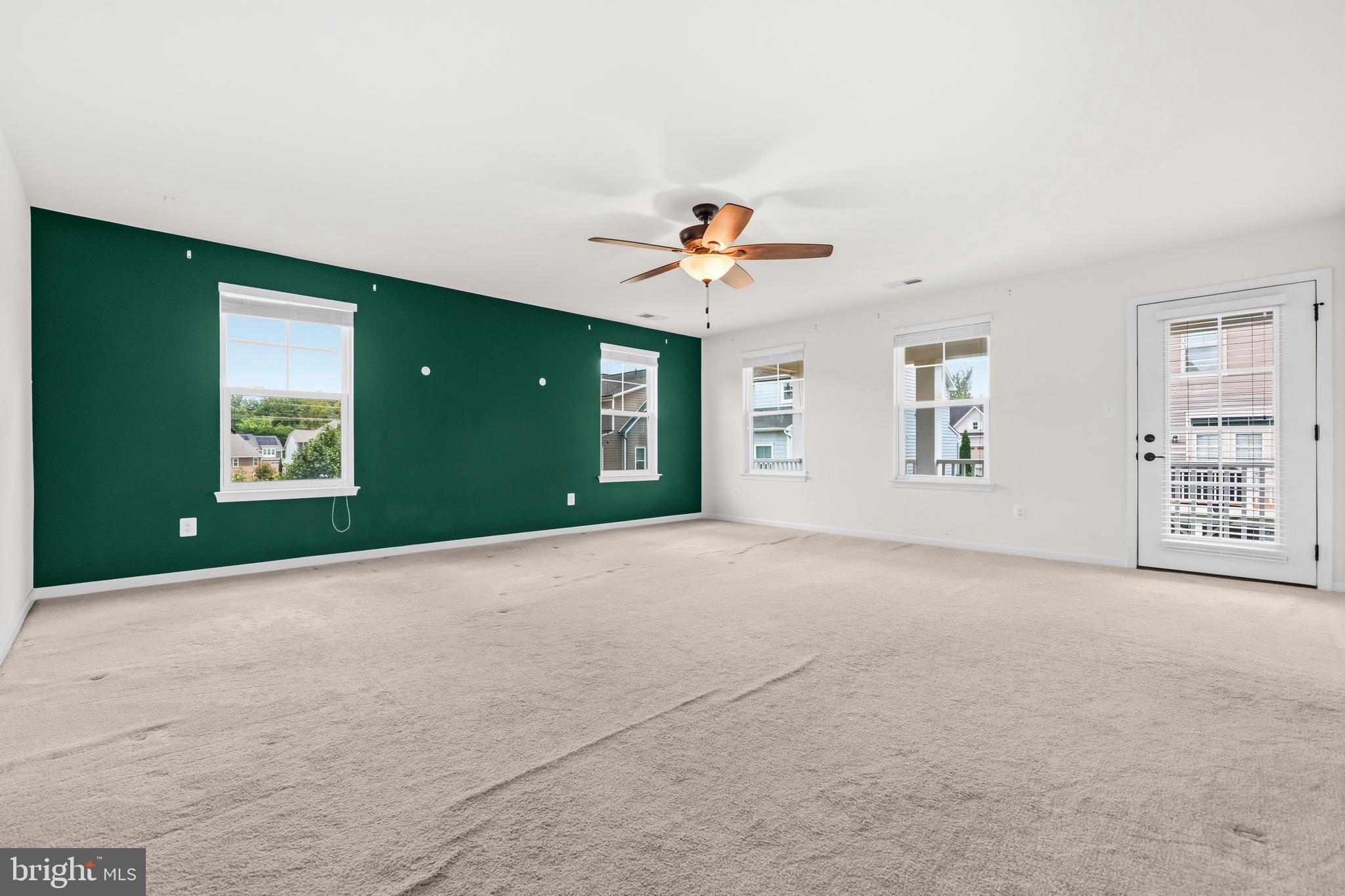 POTOMAC SHORES - Residential