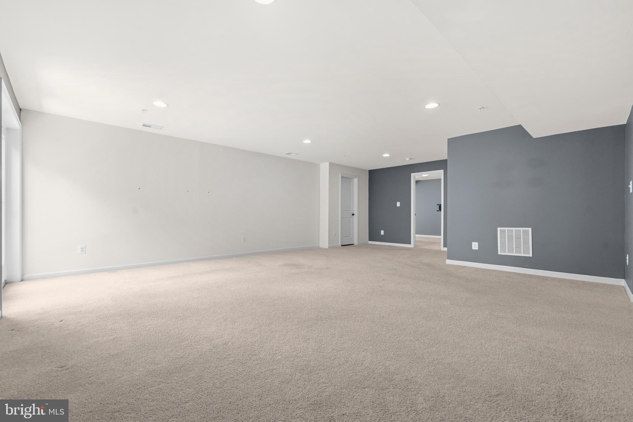 POTOMAC SHORES - Residential