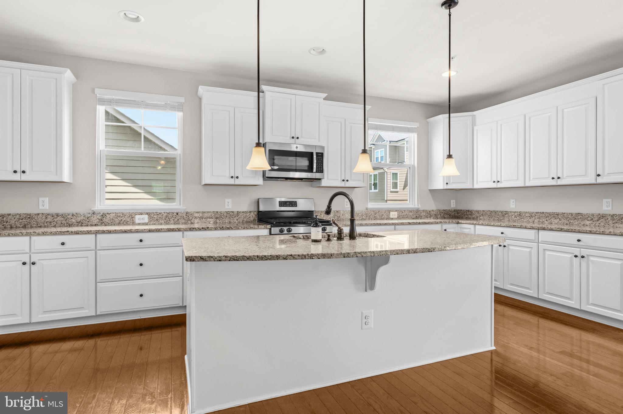 POTOMAC SHORES - Residential