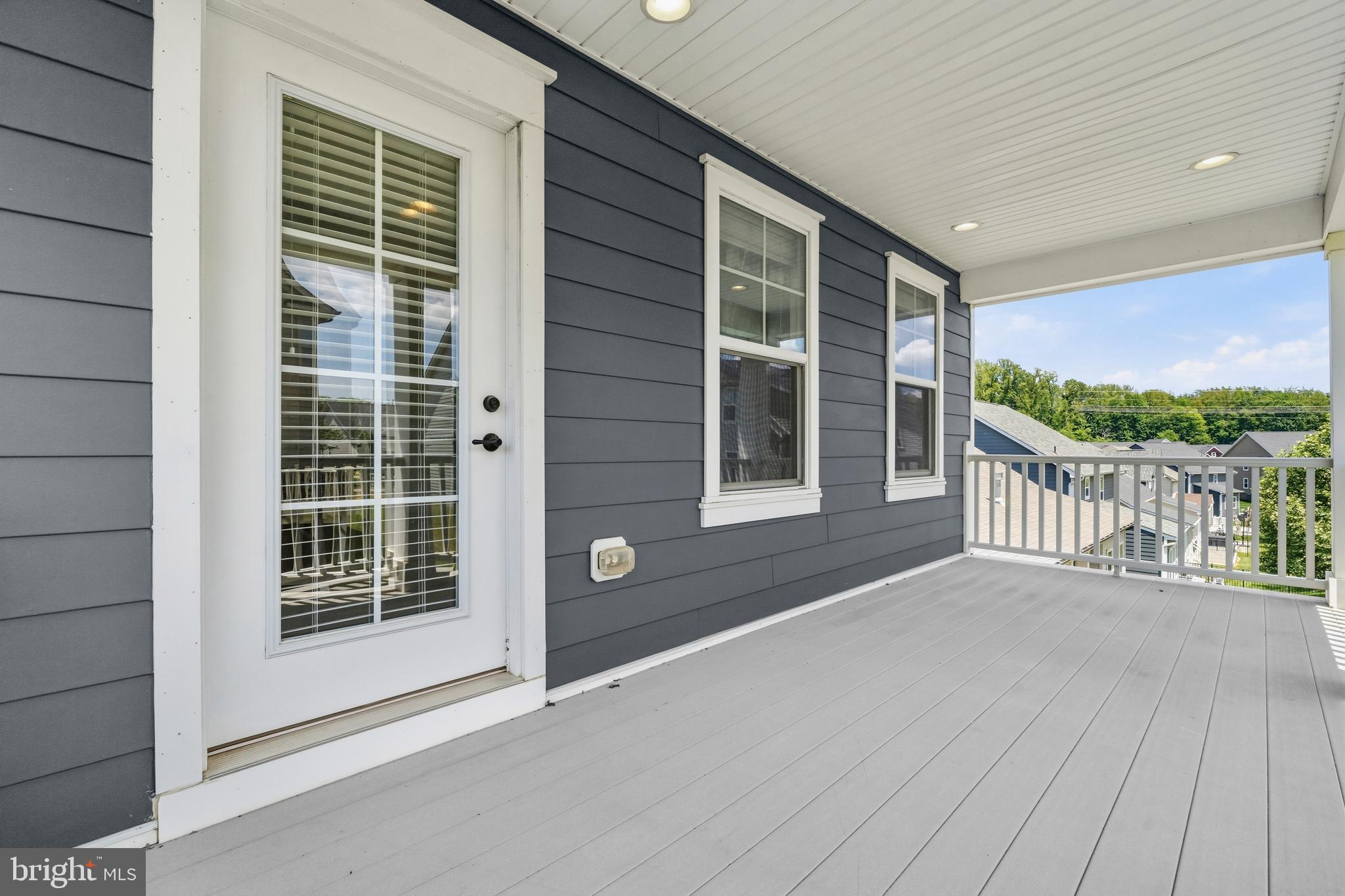 POTOMAC SHORES - Residential