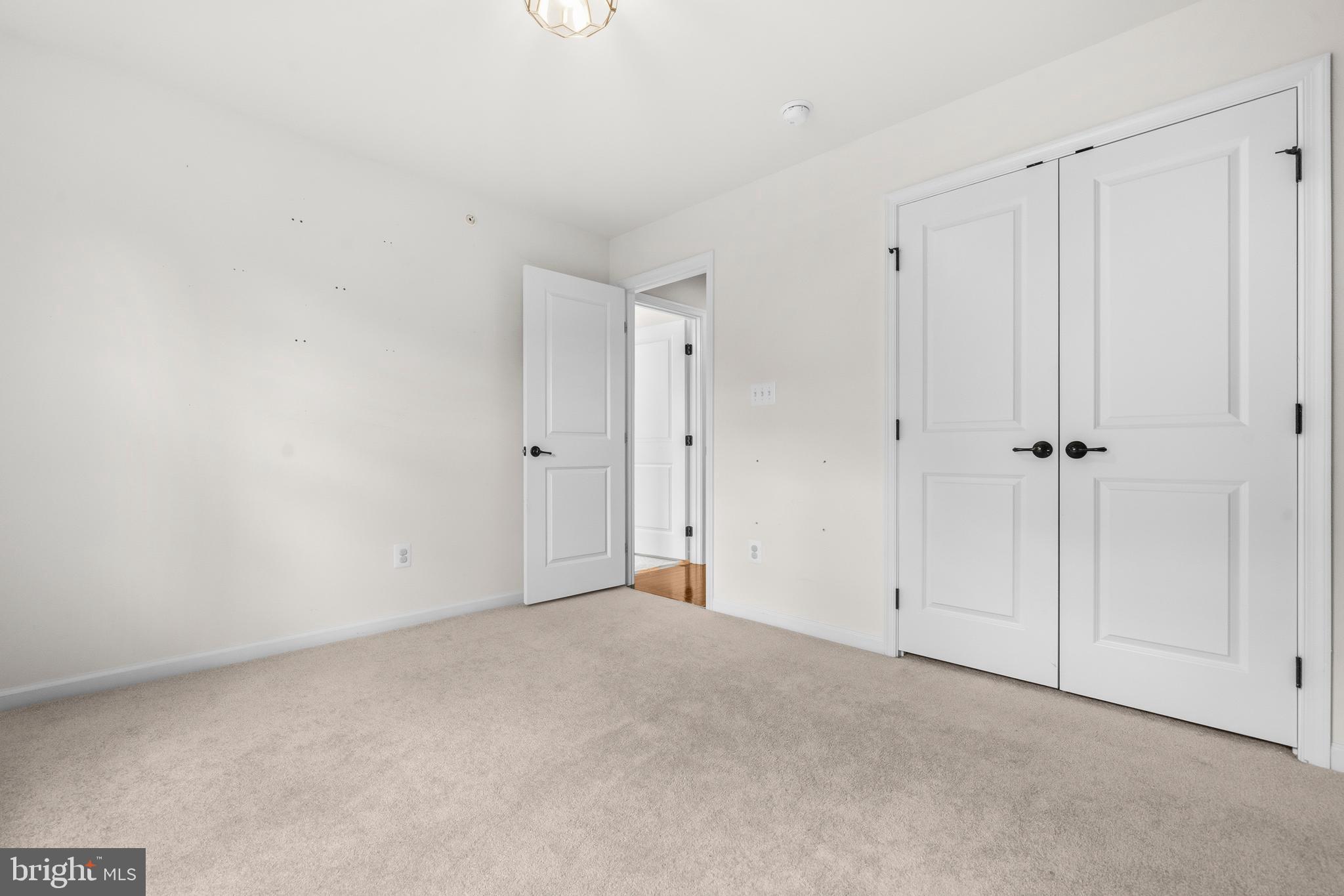 POTOMAC SHORES - Residential