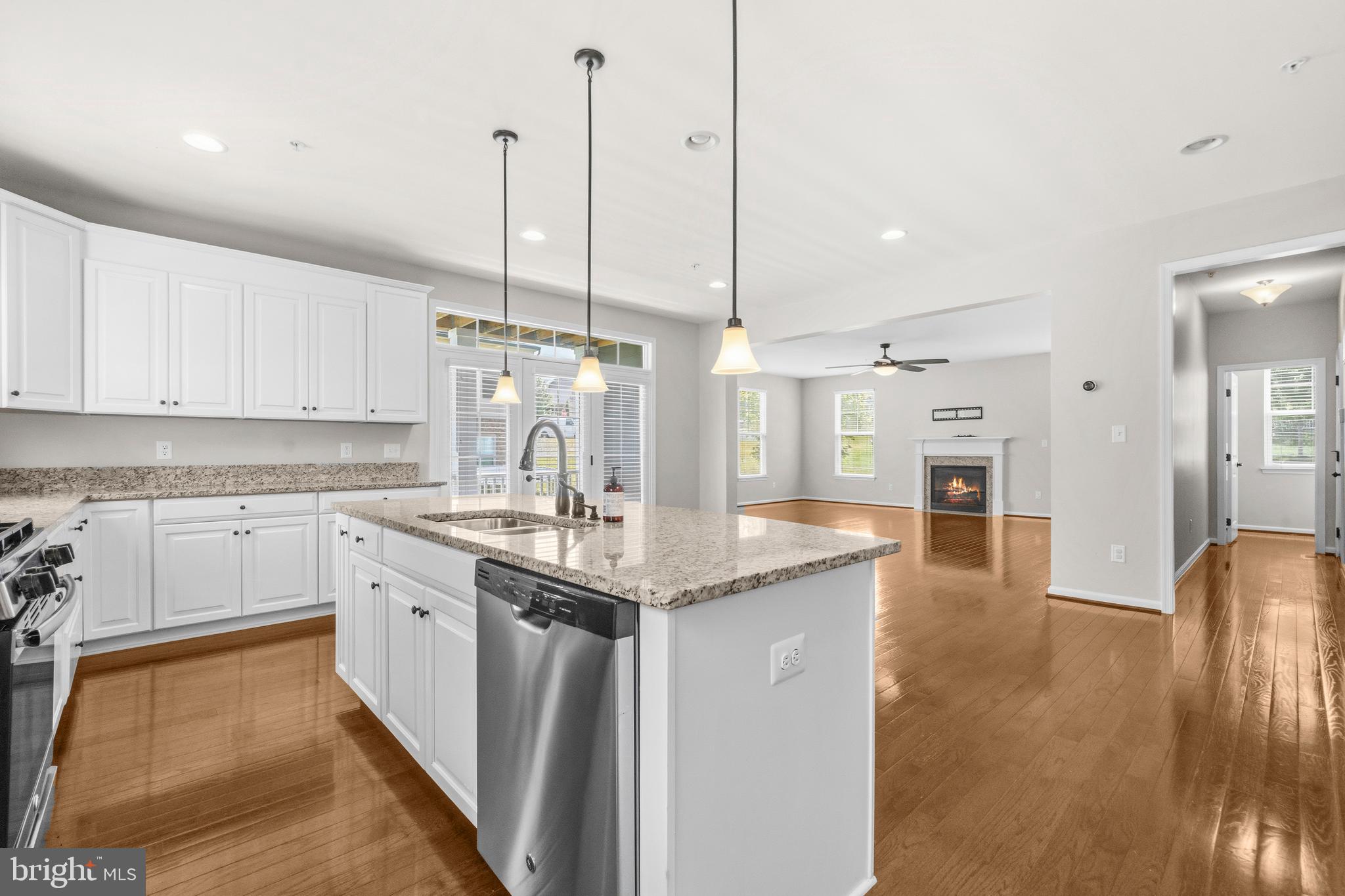 POTOMAC SHORES - Residential