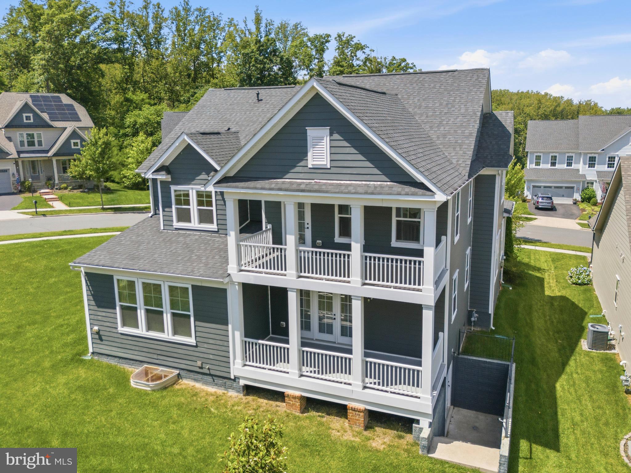 POTOMAC SHORES - Residential