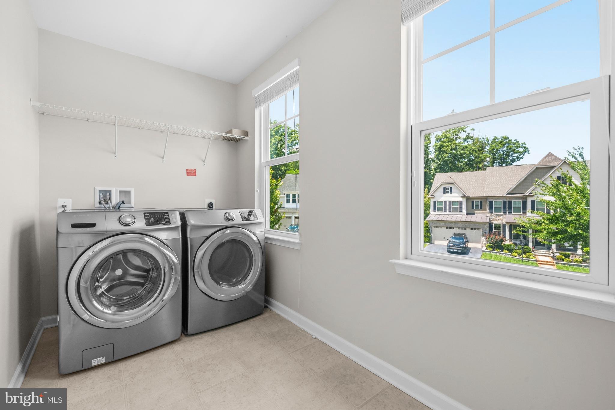 POTOMAC SHORES - Residential