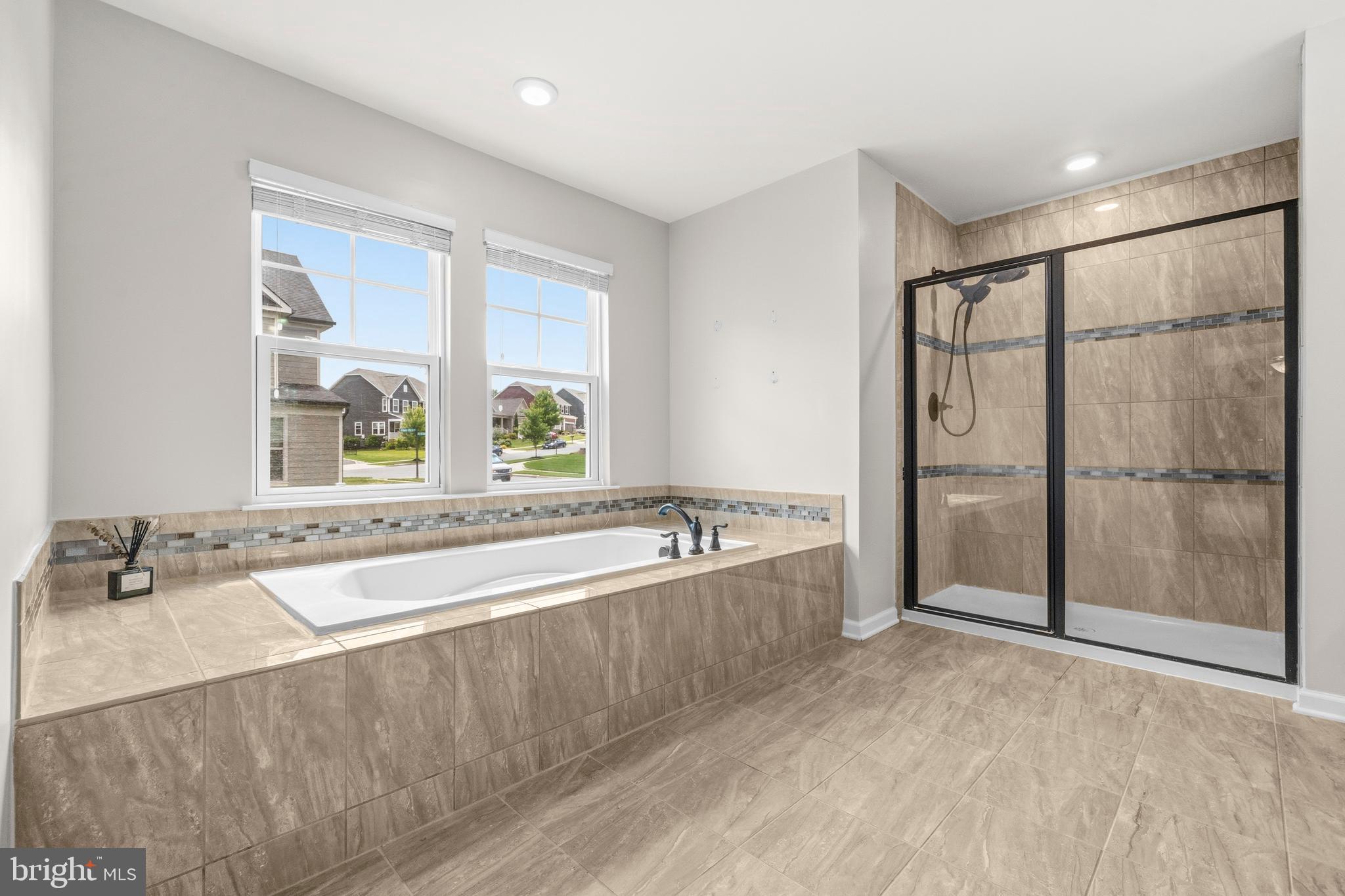 POTOMAC SHORES - Residential