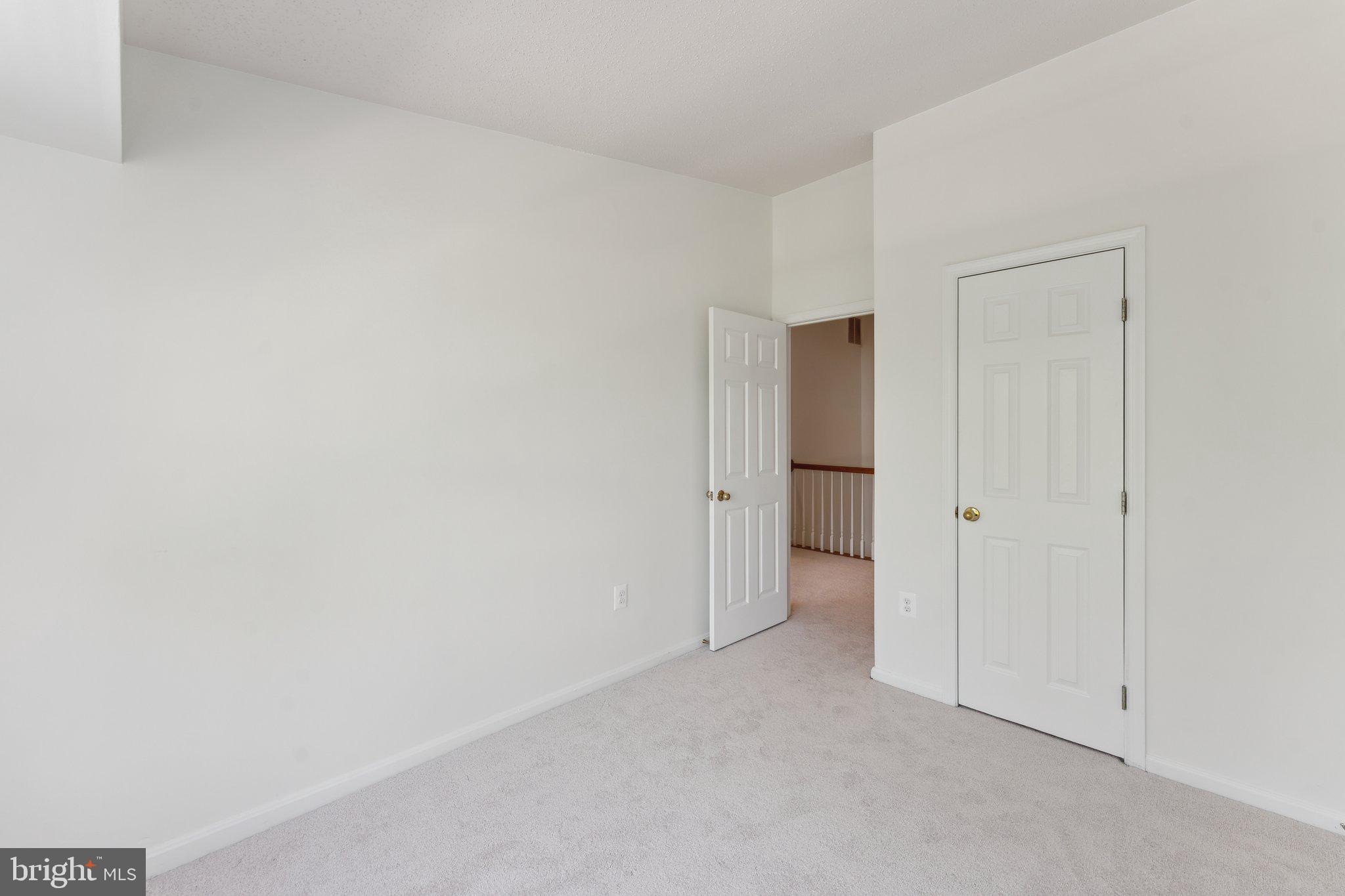 LIFESTYLE AT SULLY STATION - Residential