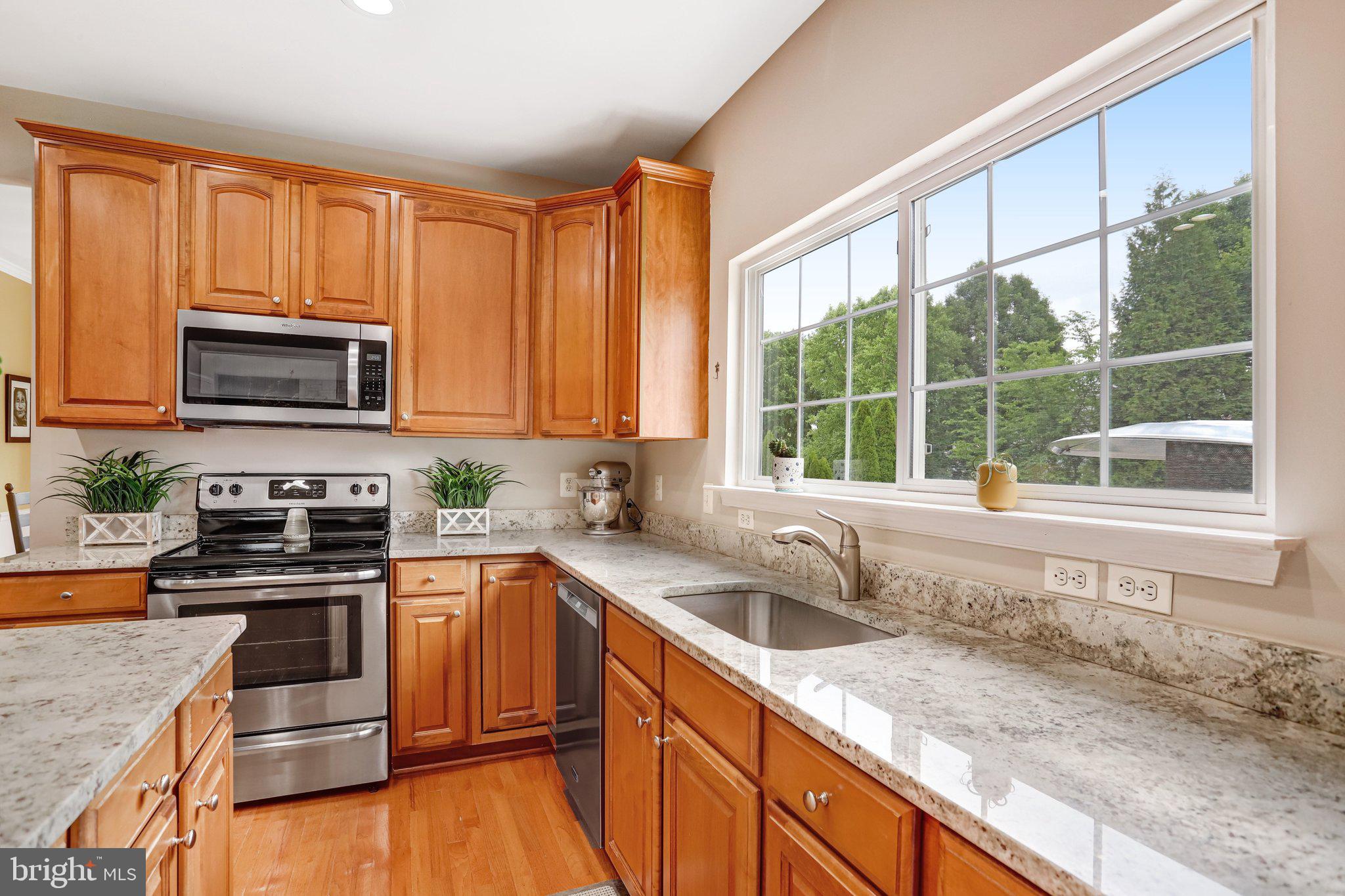 LOCUST GROVE - Residential