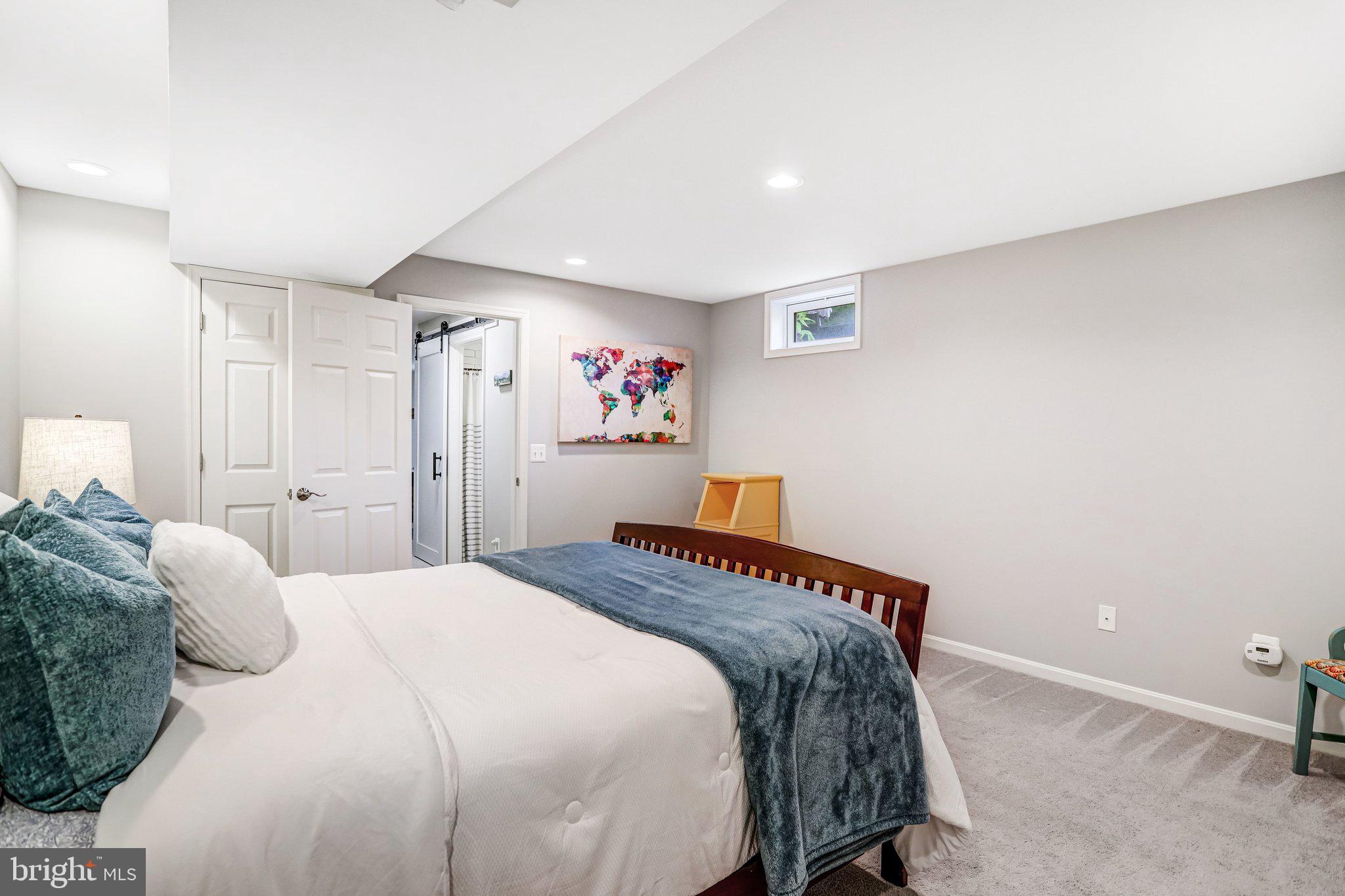 LOCUST GROVE - Residential