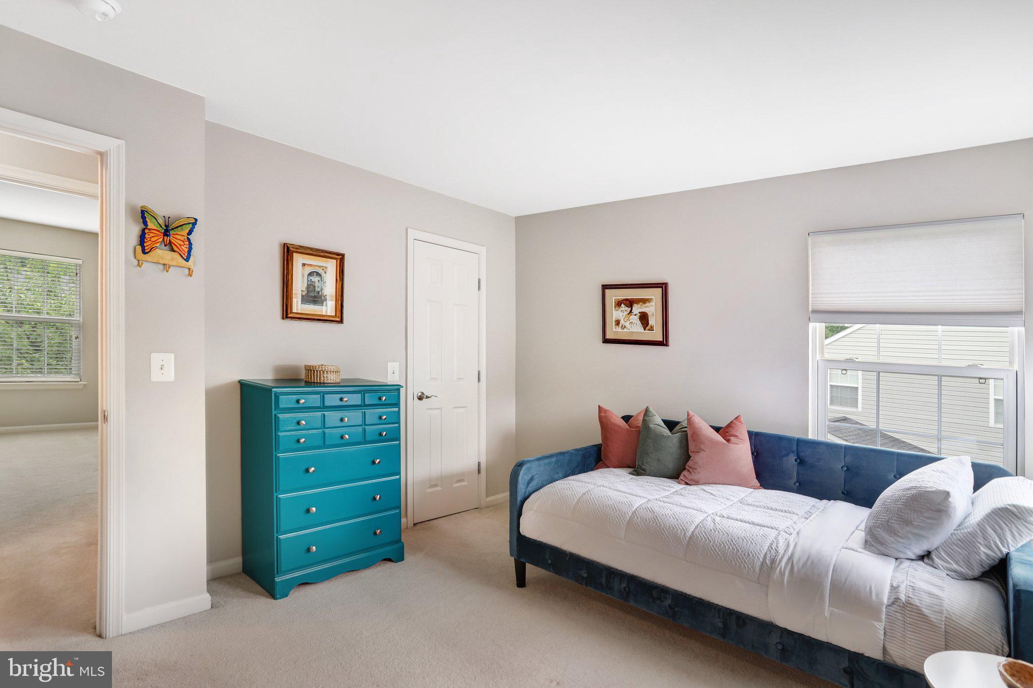 LOCUST GROVE - Residential