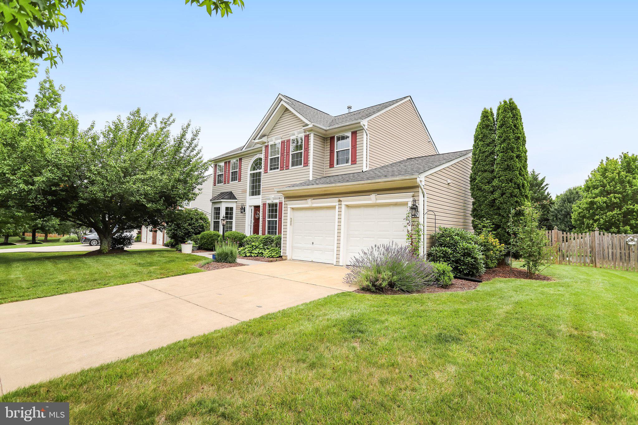 LOCUST GROVE - Residential
