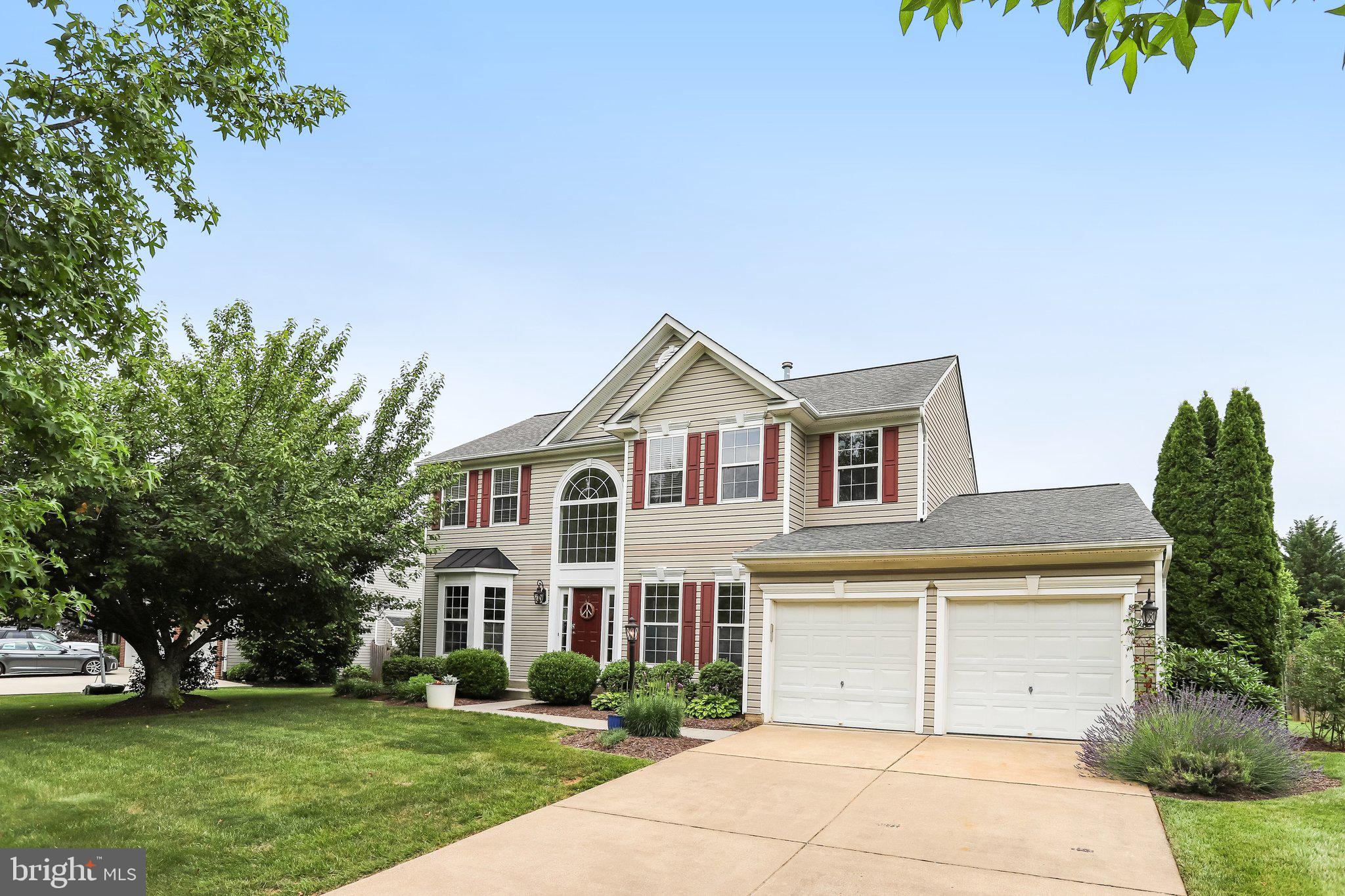 LOCUST GROVE - Residential