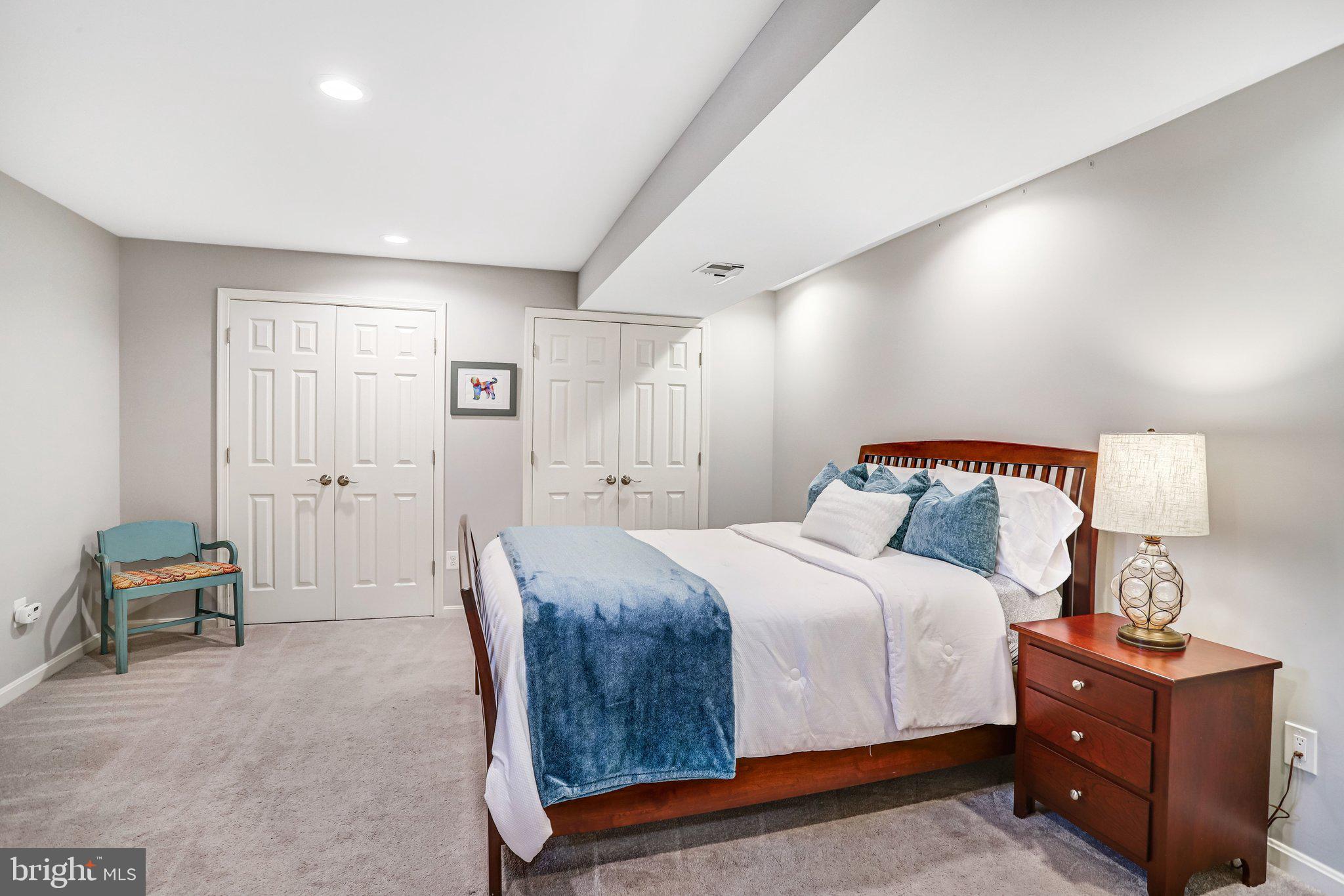 LOCUST GROVE - Residential