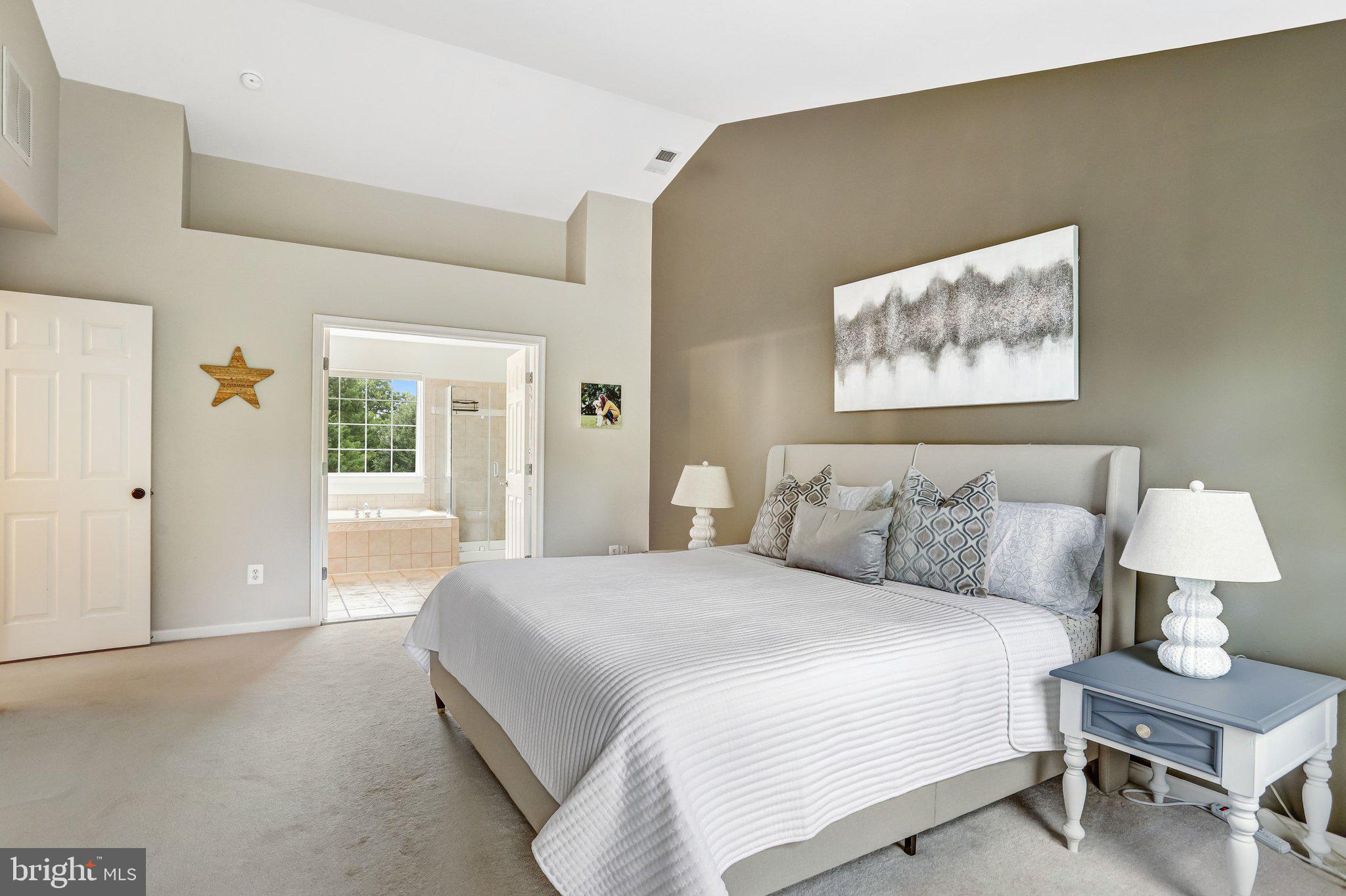 LOCUST GROVE - Residential