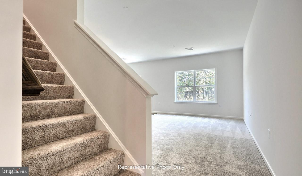 THE TOWNES AT BRIAR CREEK - Residential