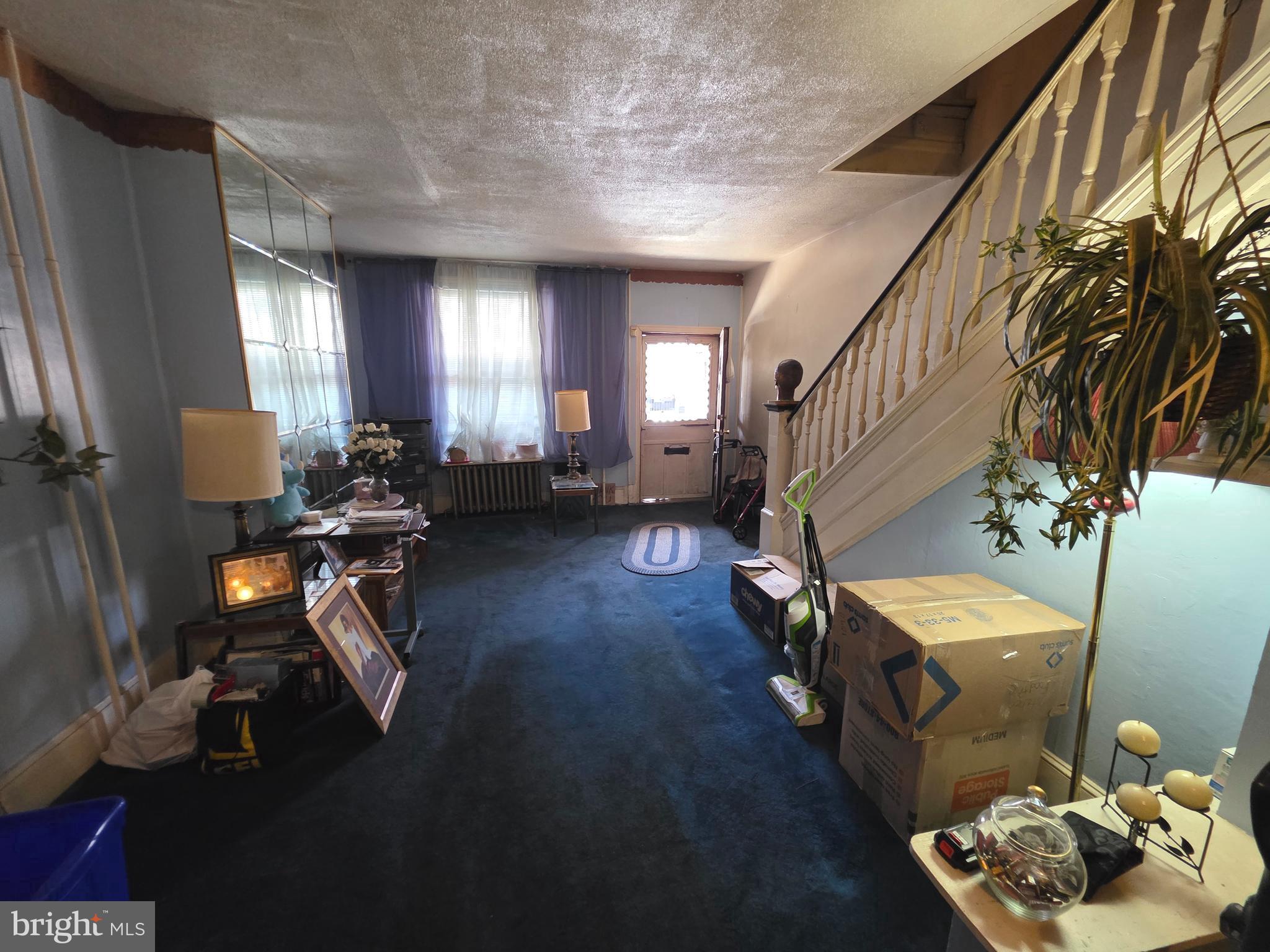 WEST OAK LANE - Residential
