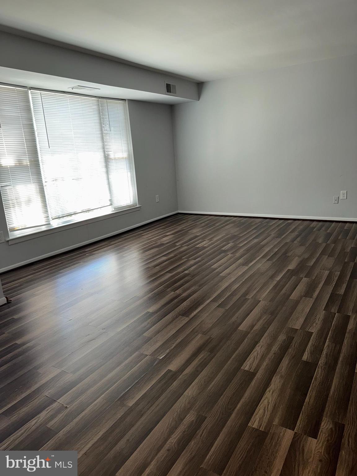 BELLS CORNER - Residential Lease