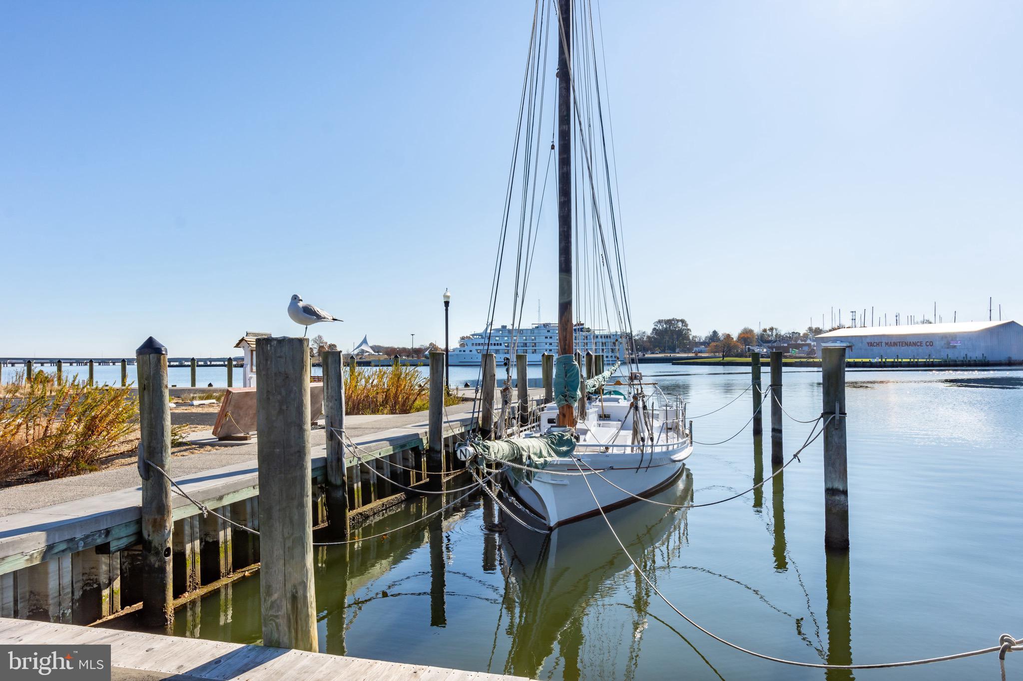 DEEP HARBOR - Residential
