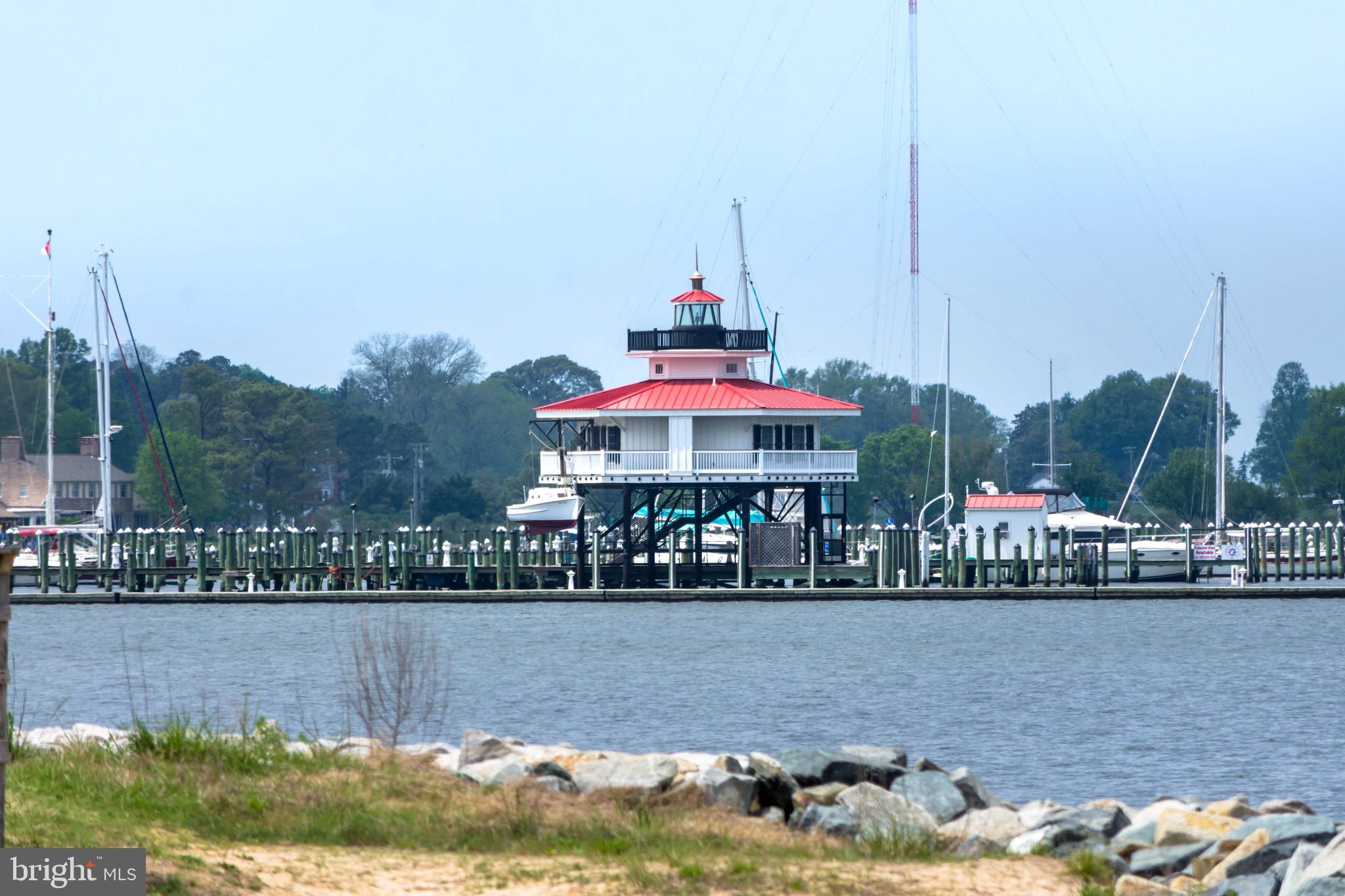 DEEP HARBOR - Residential