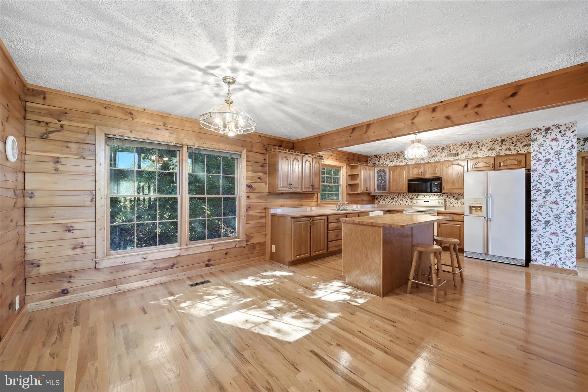 OREGON HOLLOW EST - Residential