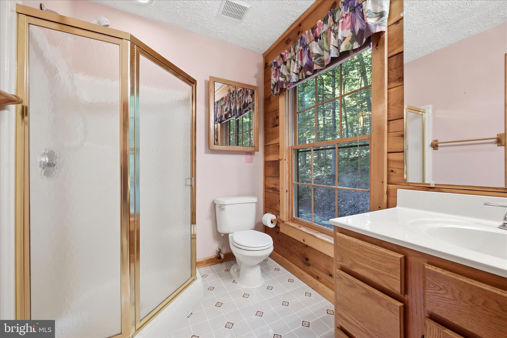 OREGON HOLLOW EST - Residential