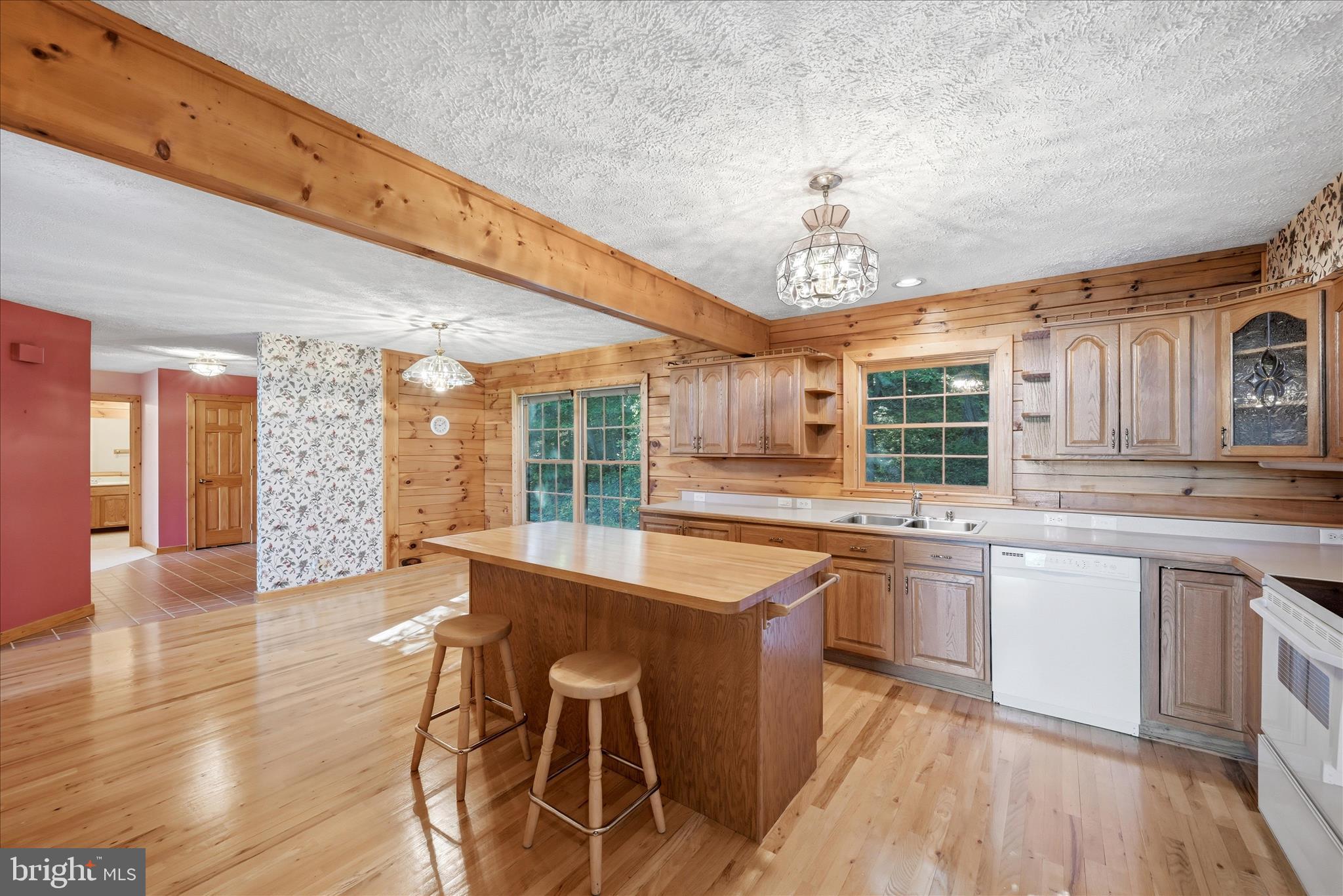 OREGON HOLLOW EST - Residential