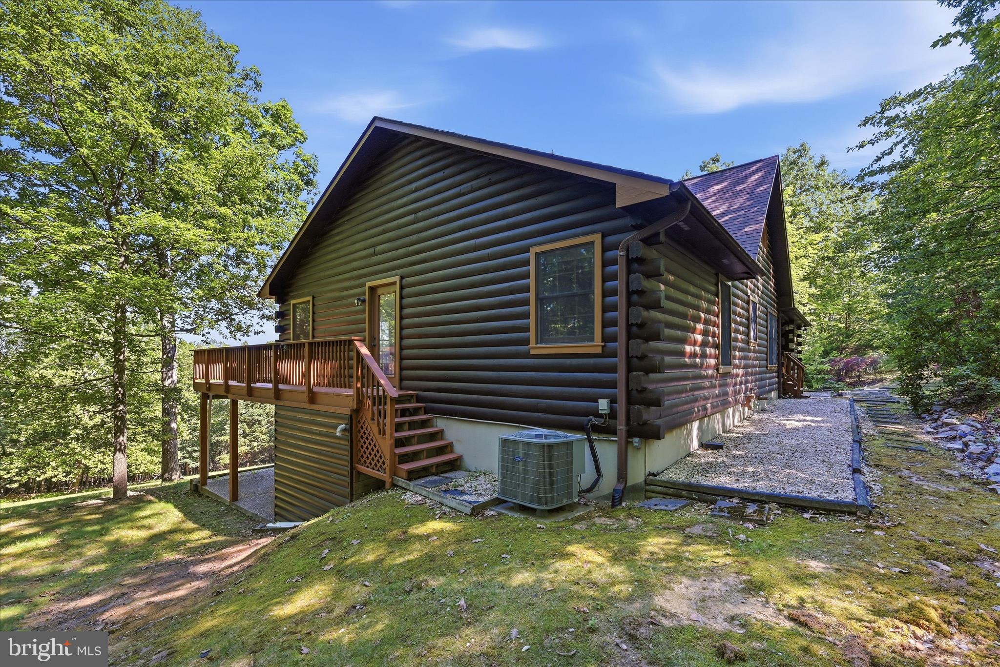 OREGON HOLLOW EST - Residential