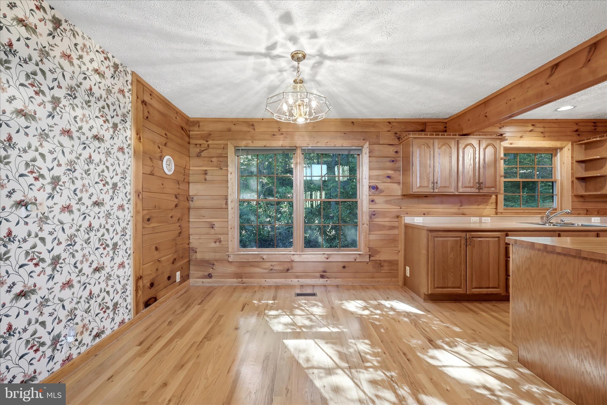 OREGON HOLLOW EST - Residential