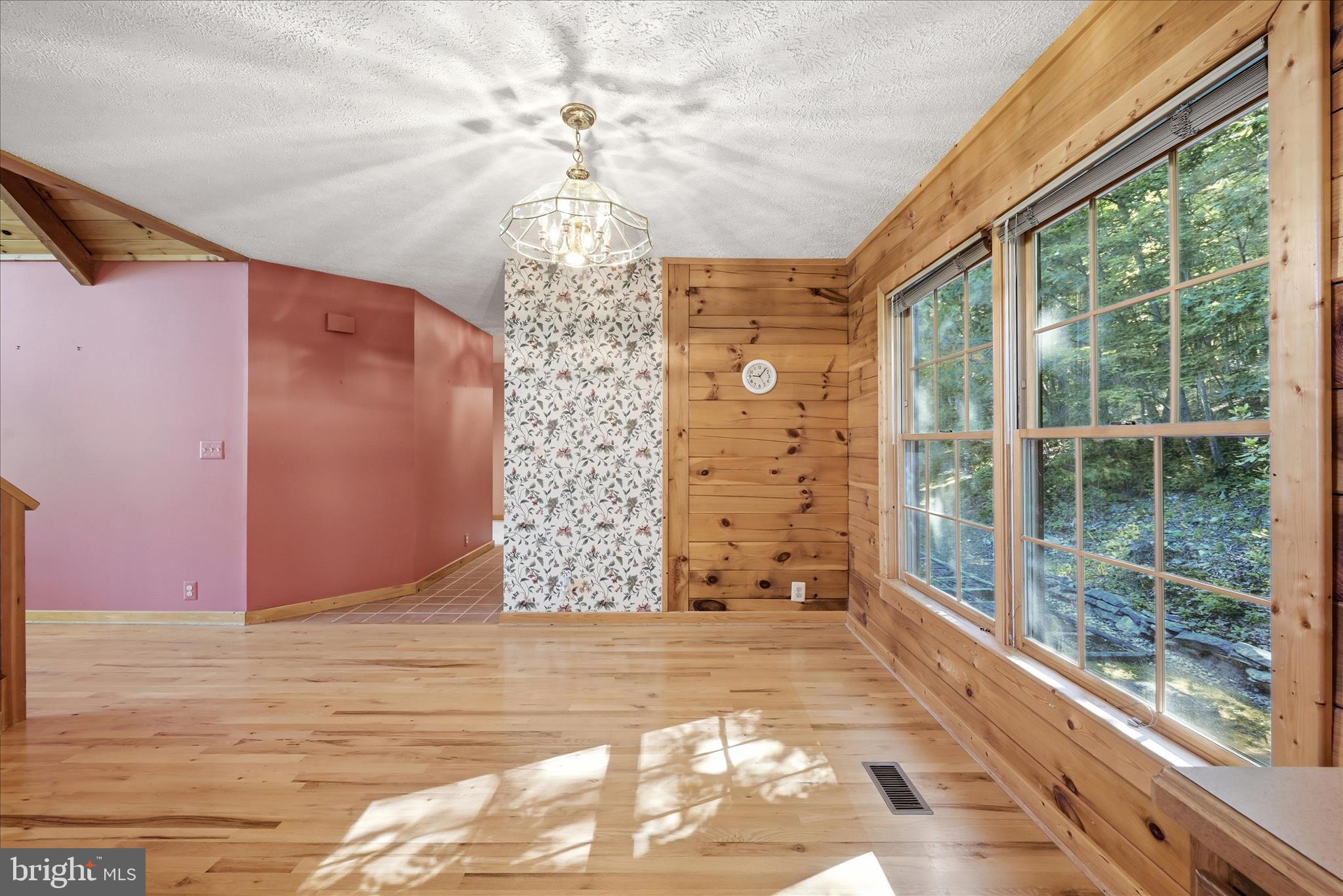 OREGON HOLLOW EST - Residential