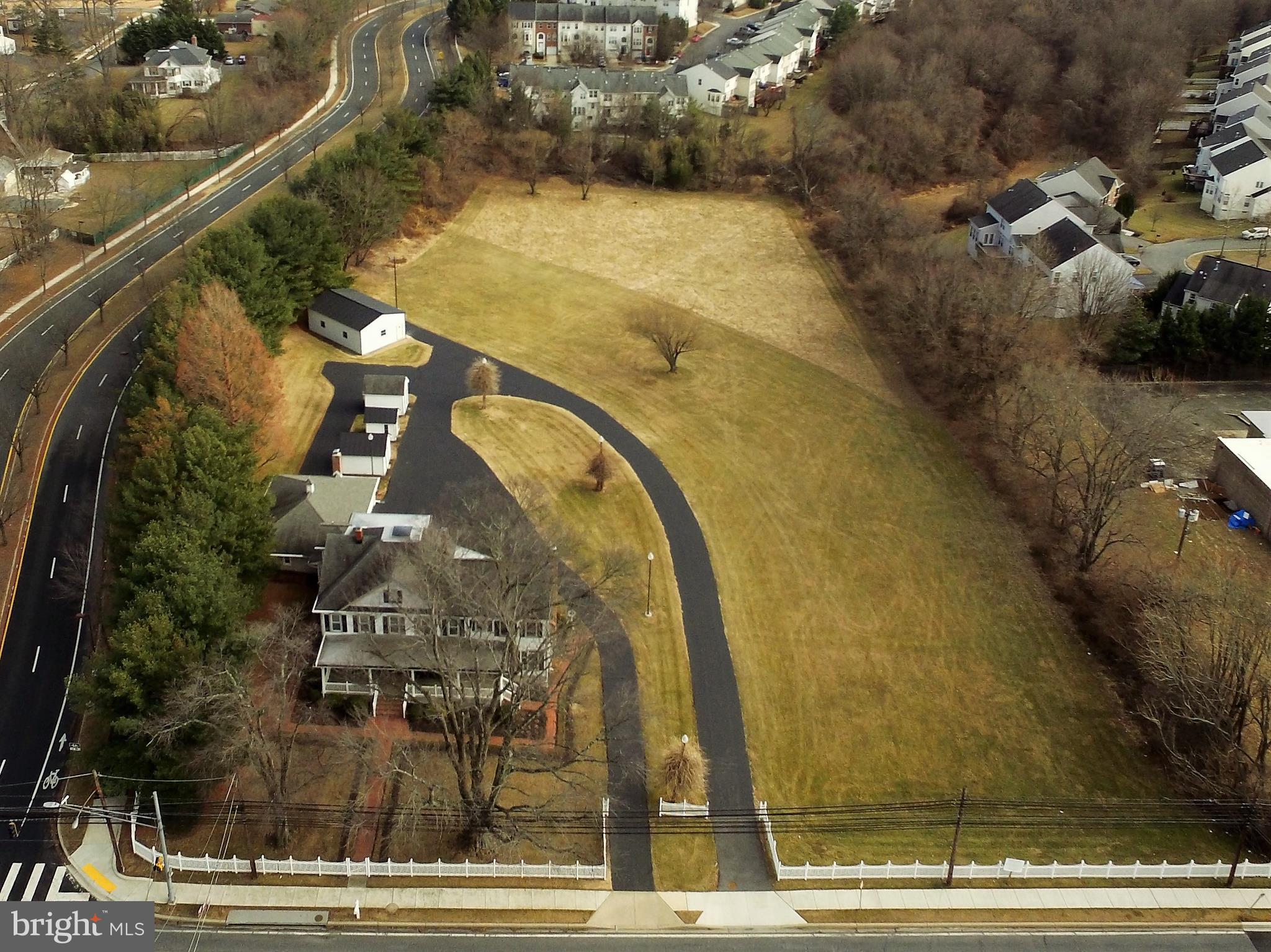 GAITHERSBURG OUTSIDE - Land
