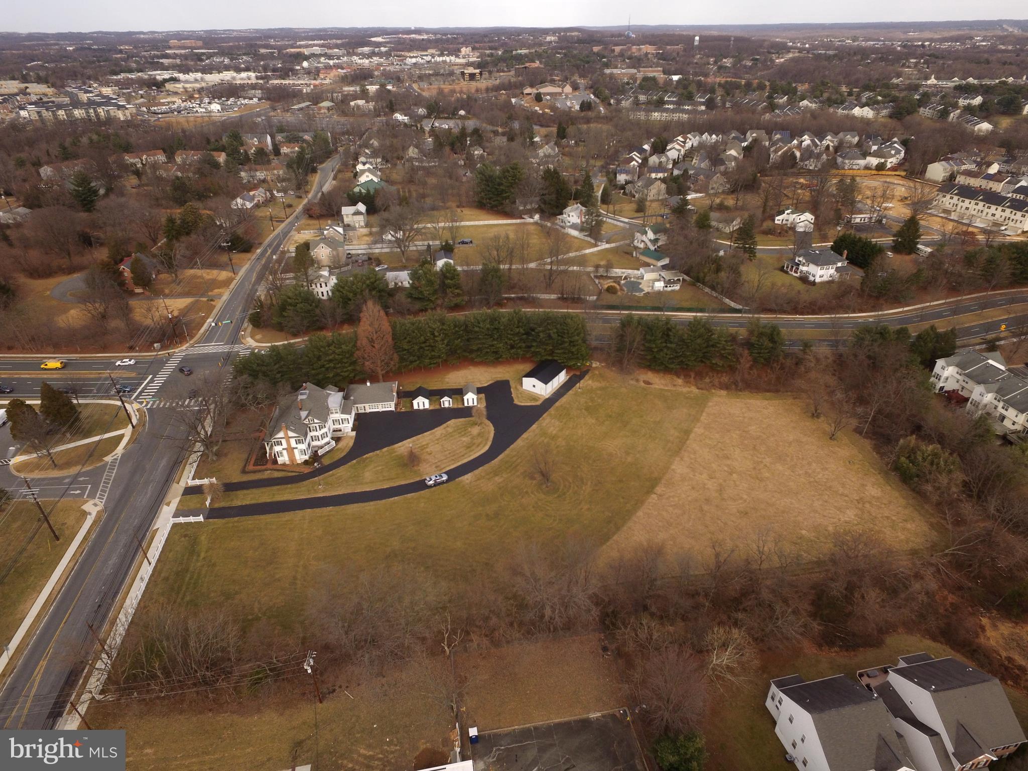 GAITHERSBURG OUTSIDE - Land