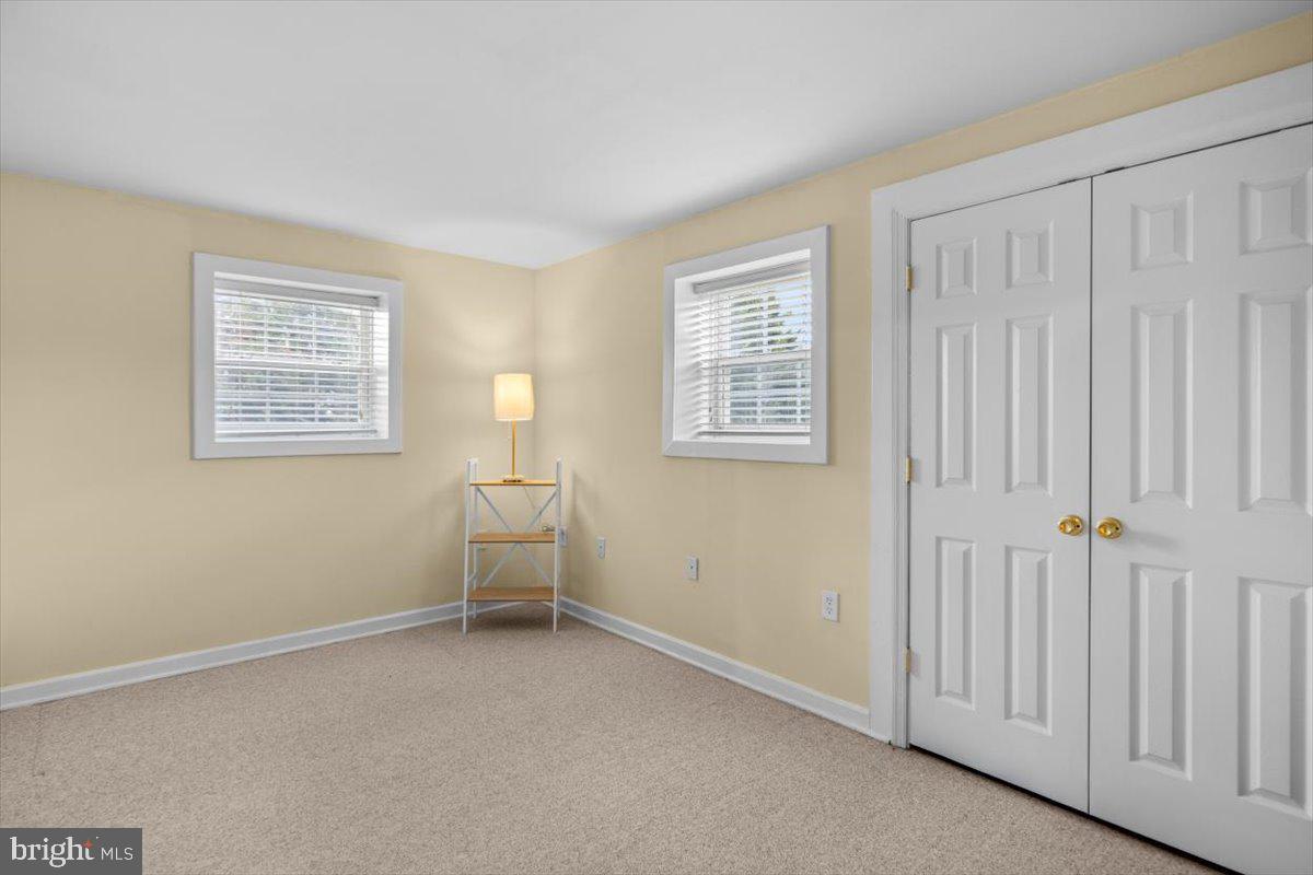 SPRUCE HILL ESTATES - Residential