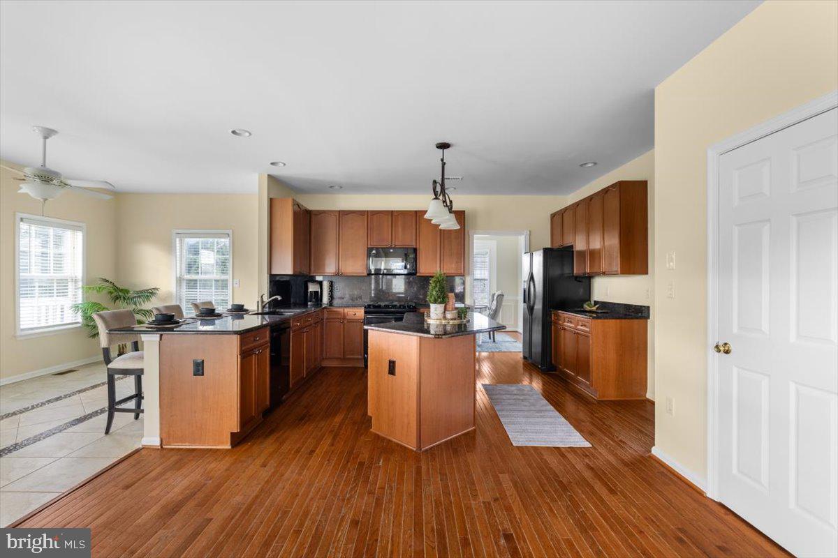 SPRUCE HILL ESTATES - Residential