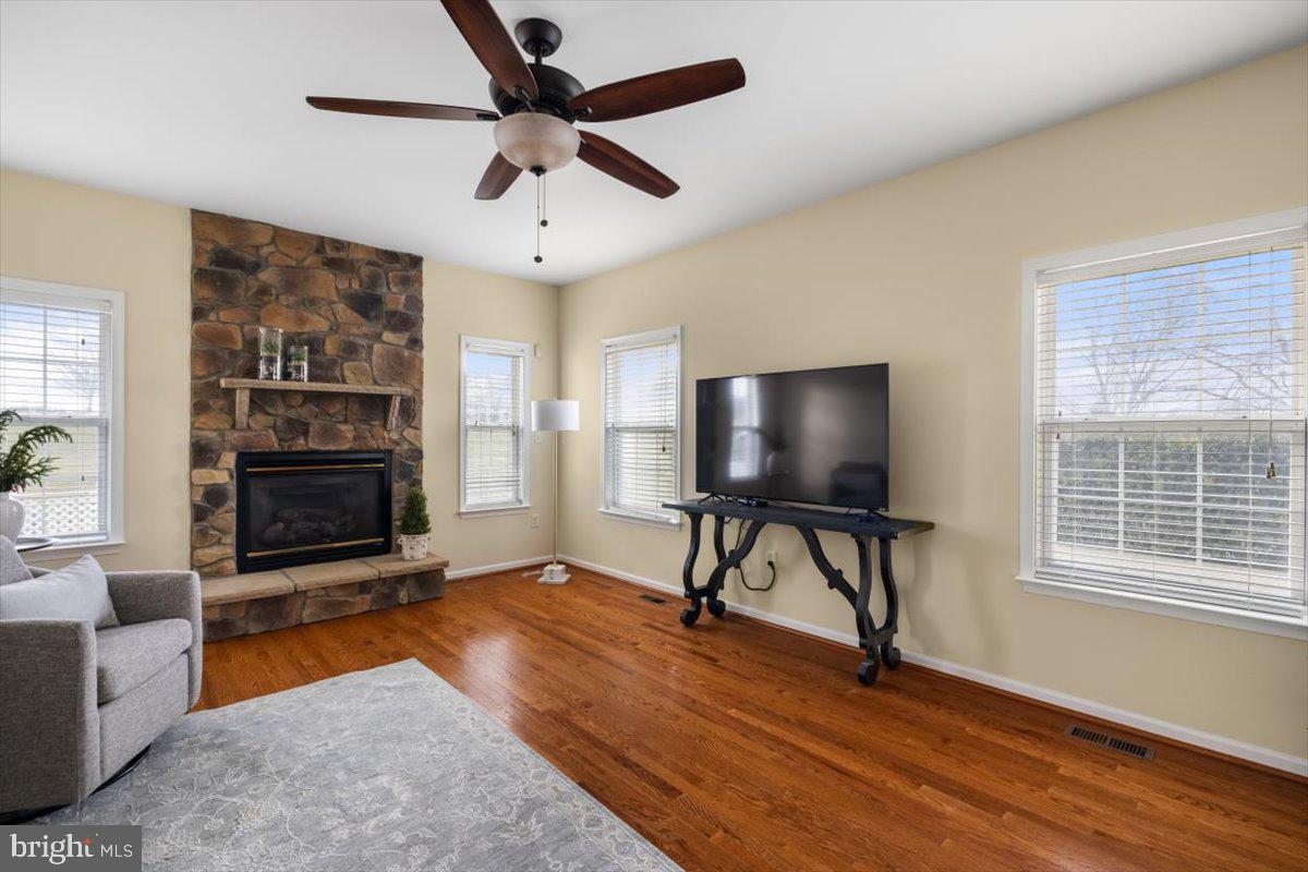 SPRUCE HILL ESTATES - Residential