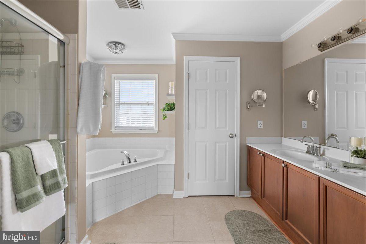 SPRUCE HILL ESTATES - Residential