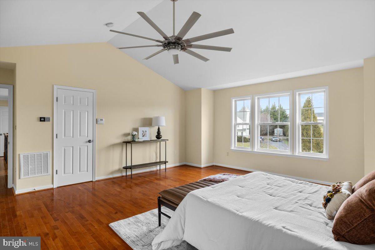 SPRUCE HILL ESTATES - Residential