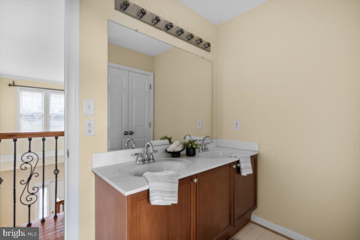 SPRUCE HILL ESTATES - Residential