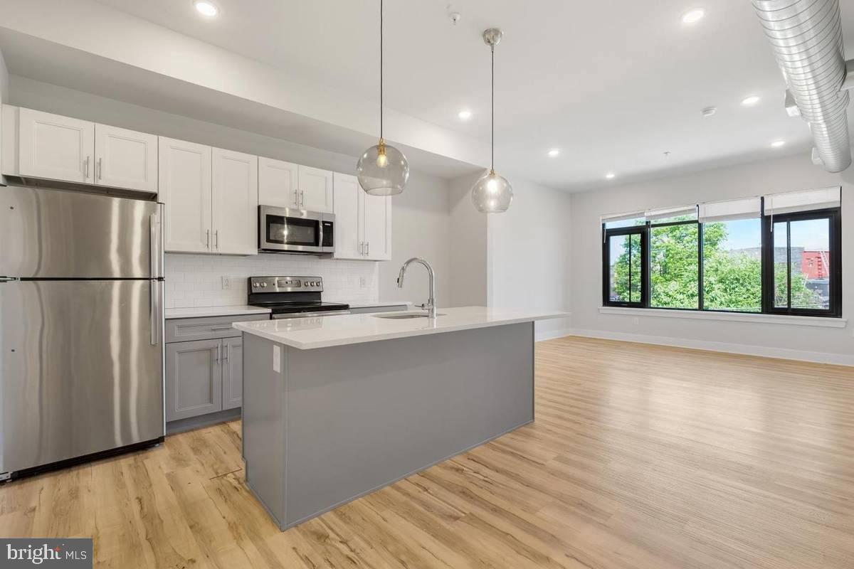 EAST KENSINGTON - Residential Lease