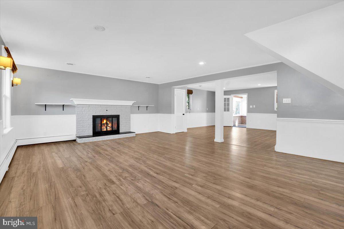 BROADWATER ESTATES - Residential