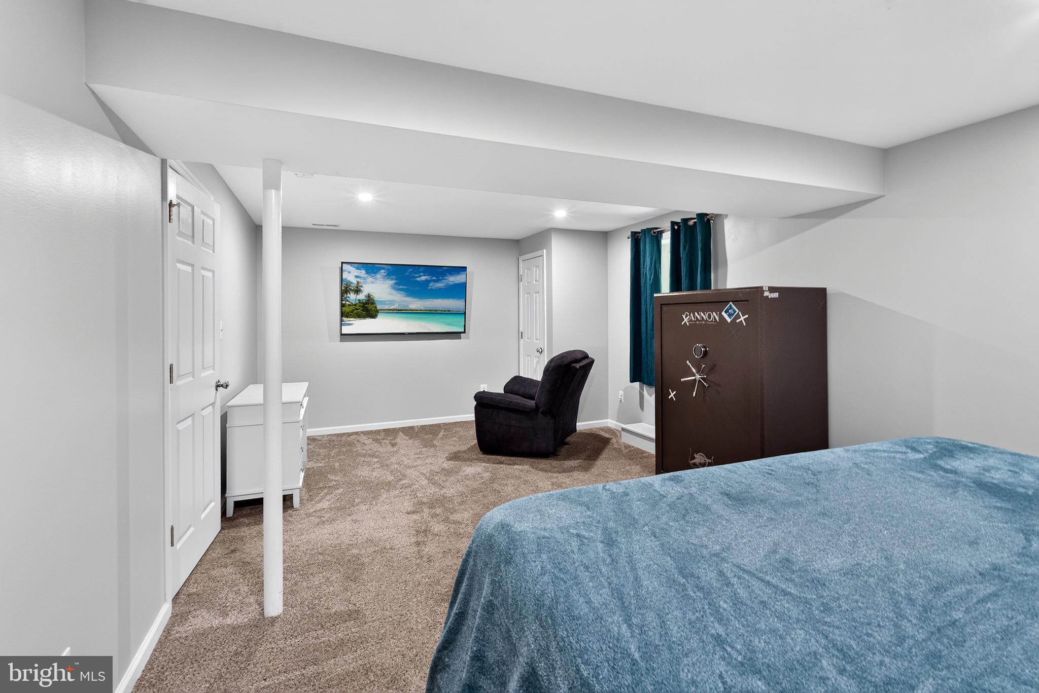 SPARROWS POINT - Residential