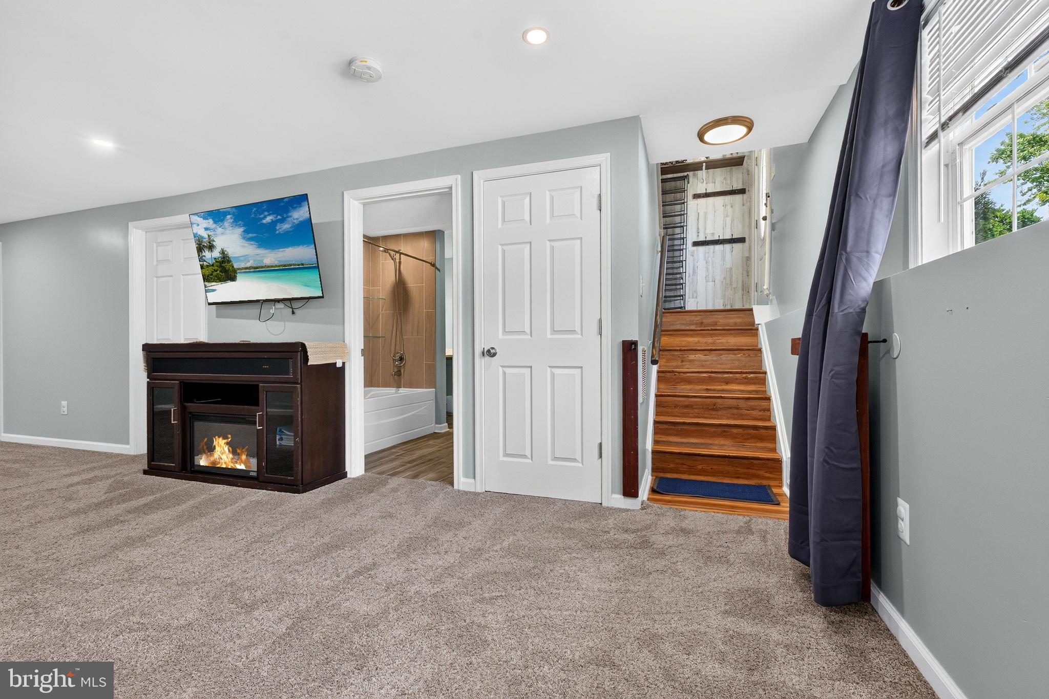 SPARROWS POINT - Residential