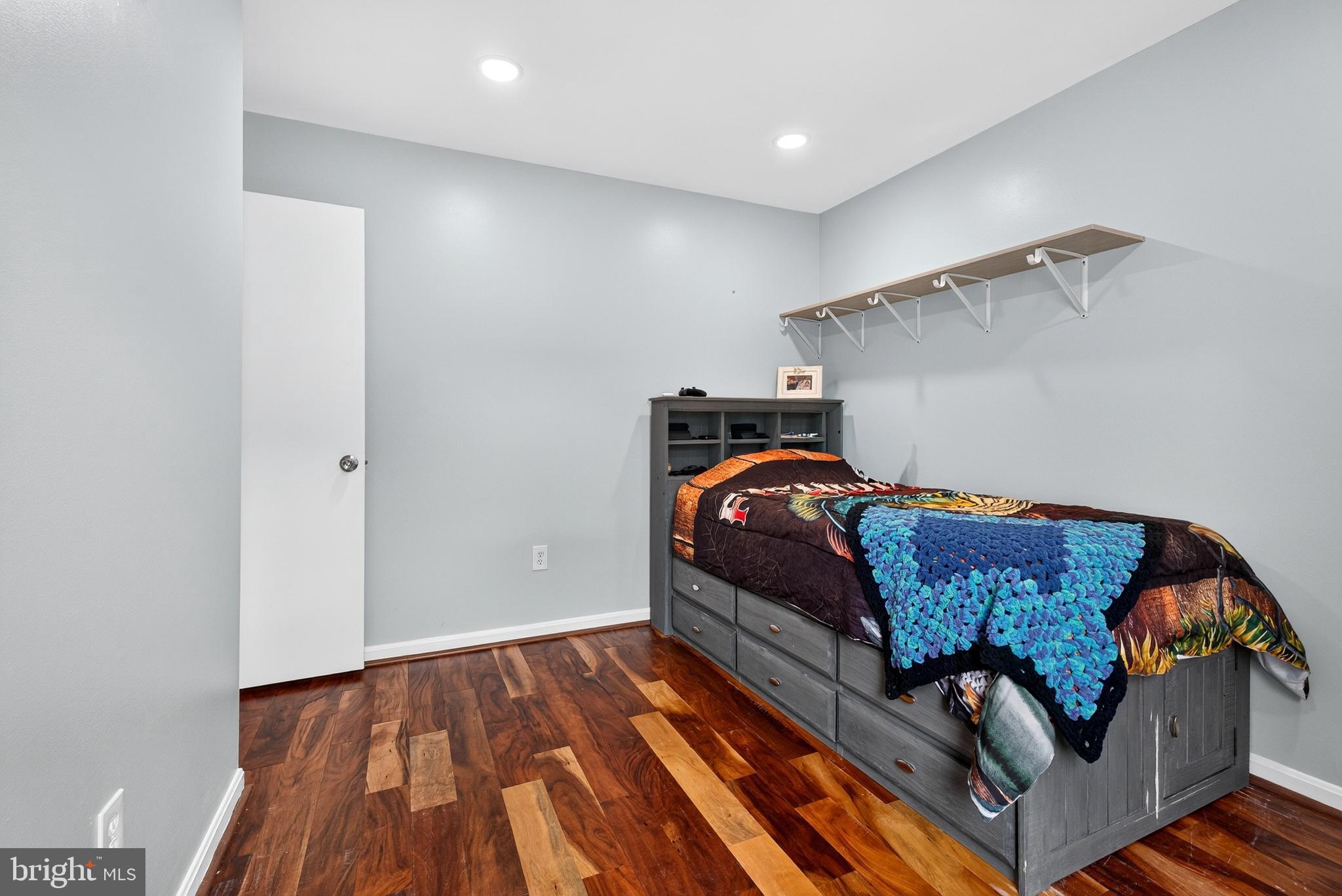 SPARROWS POINT - Residential