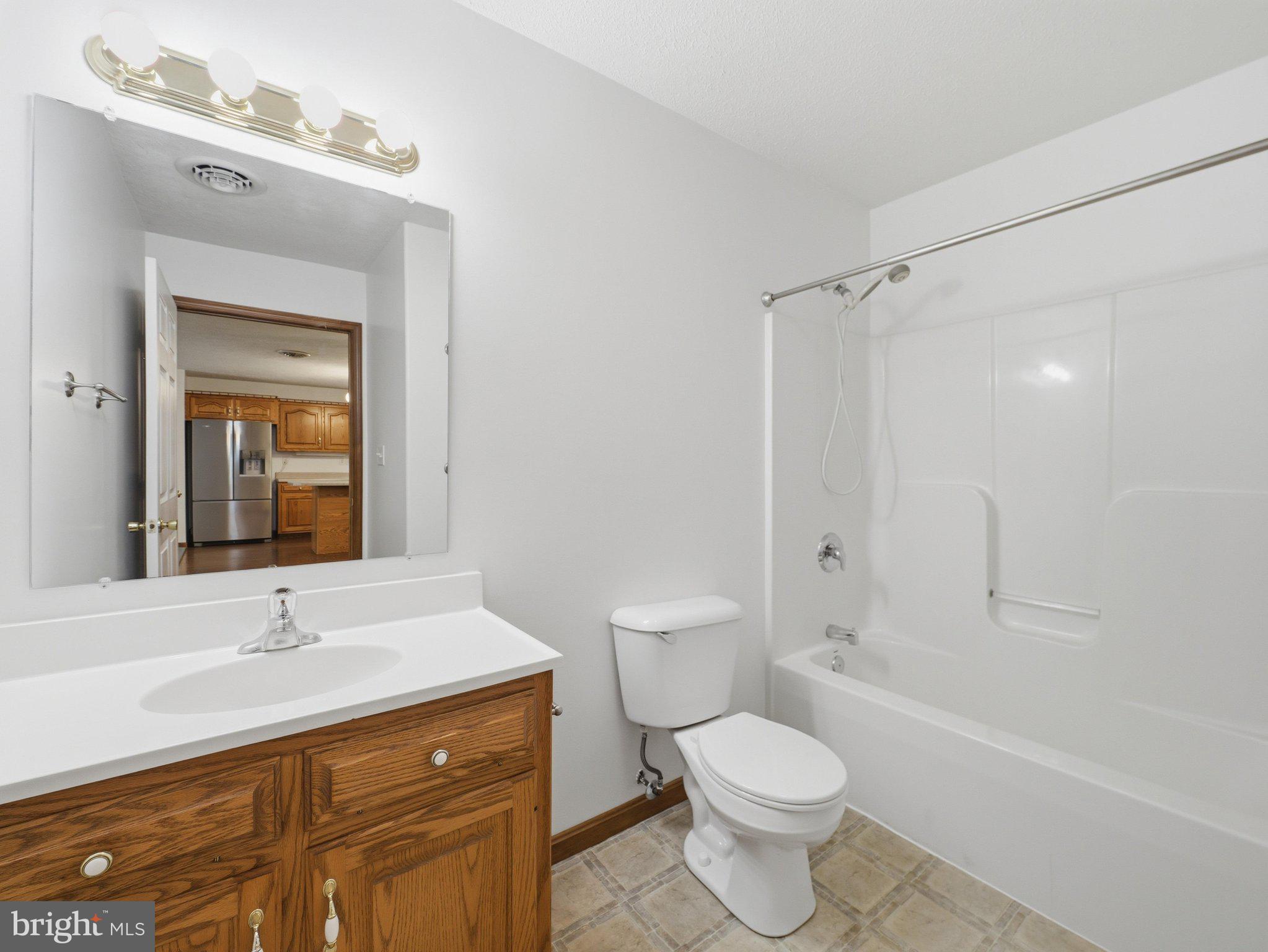 THORNWOOD VILLAGE - Residential