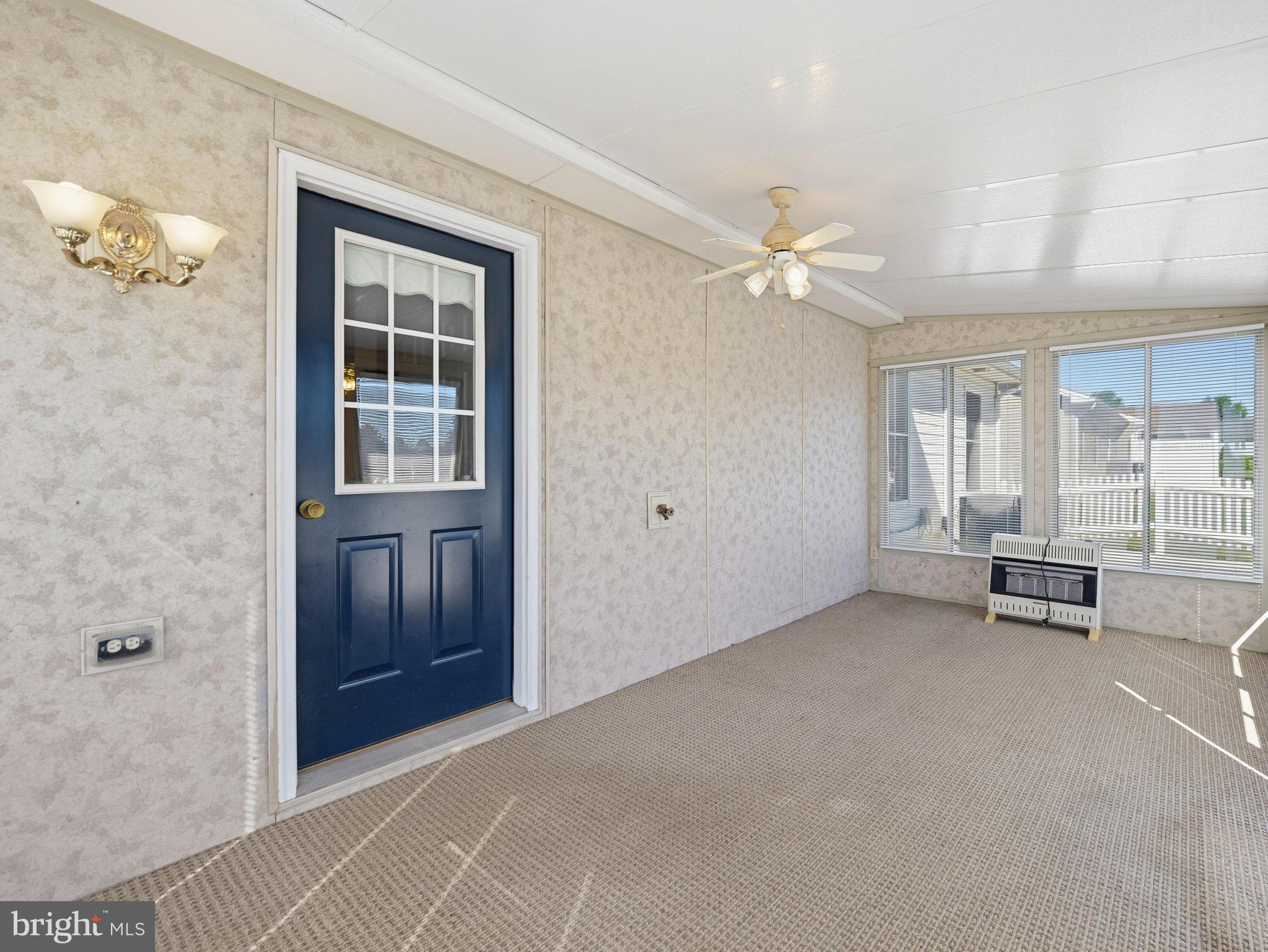 THORNWOOD VILLAGE - Residential