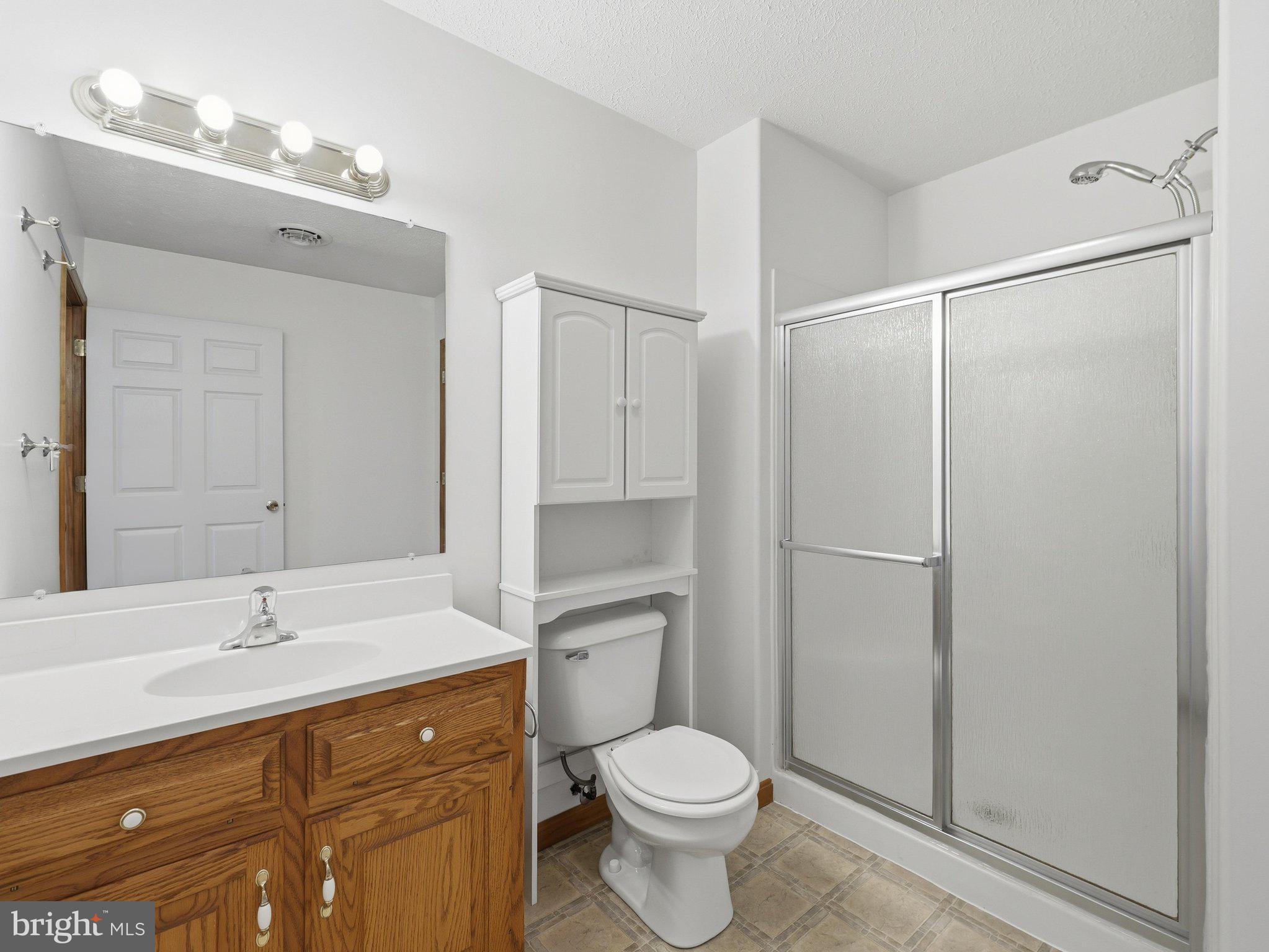 THORNWOOD VILLAGE - Residential