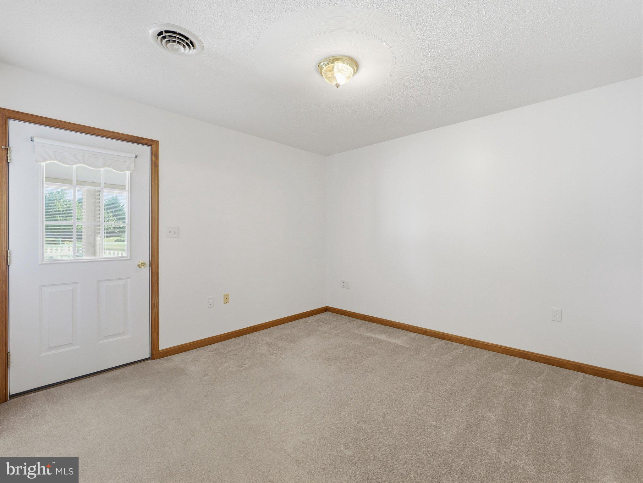 THORNWOOD VILLAGE - Residential