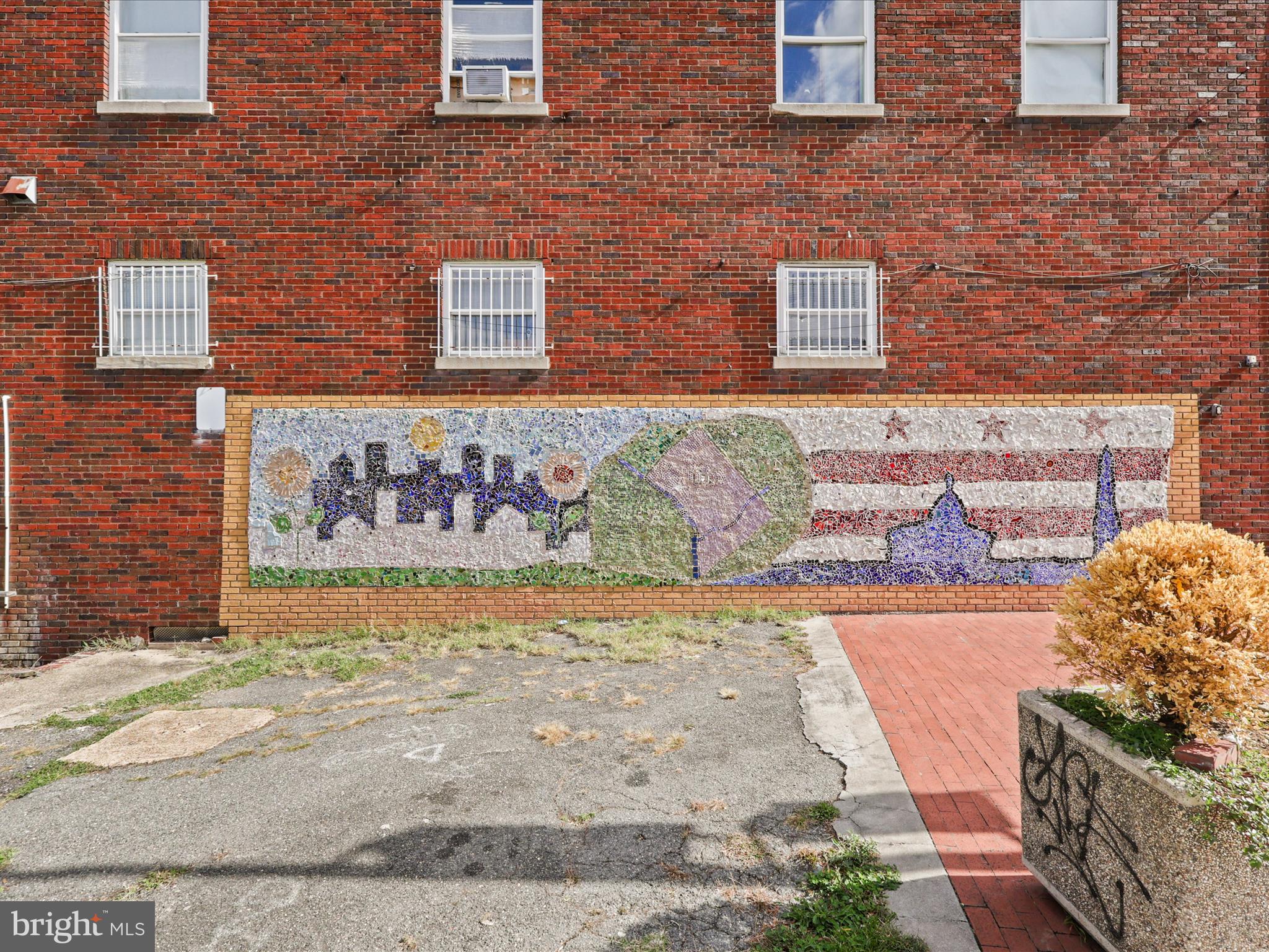 ANACOSTIA - Commercial Sale