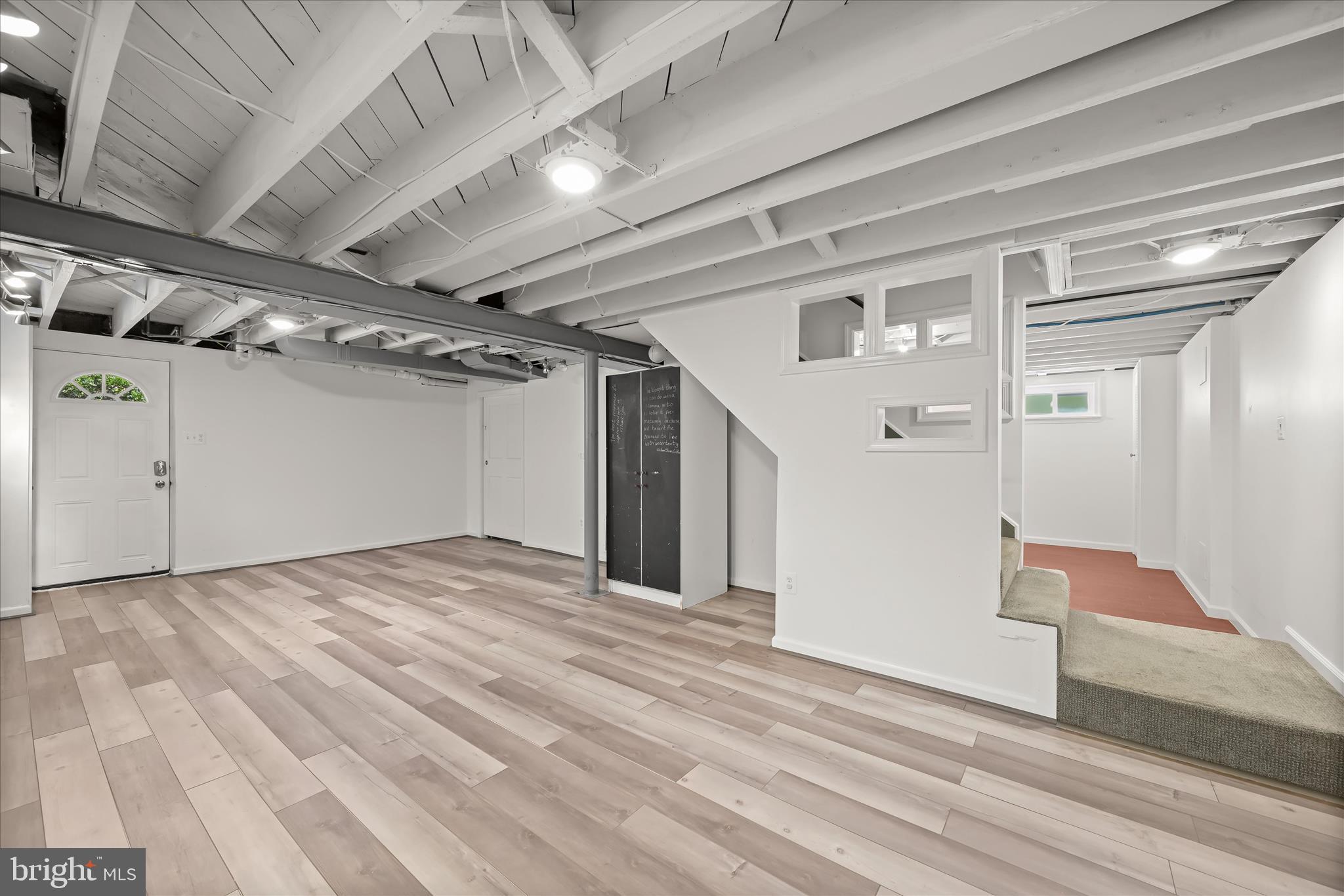 CHESTNUT HILLS - Residential