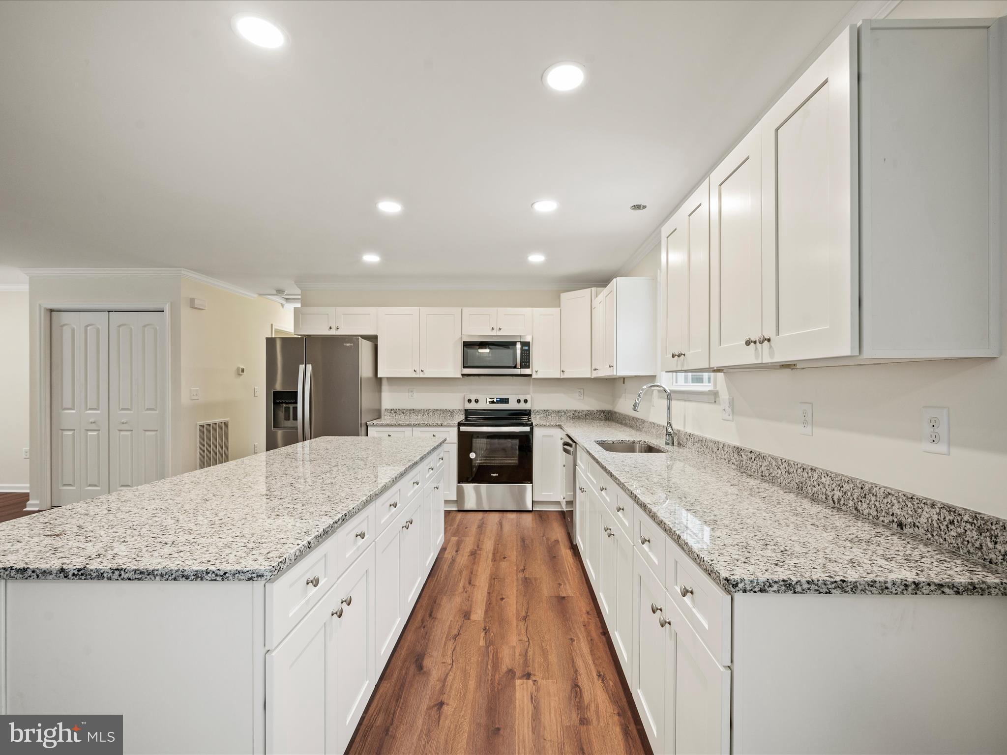REYNOLDS ESTATES - Residential